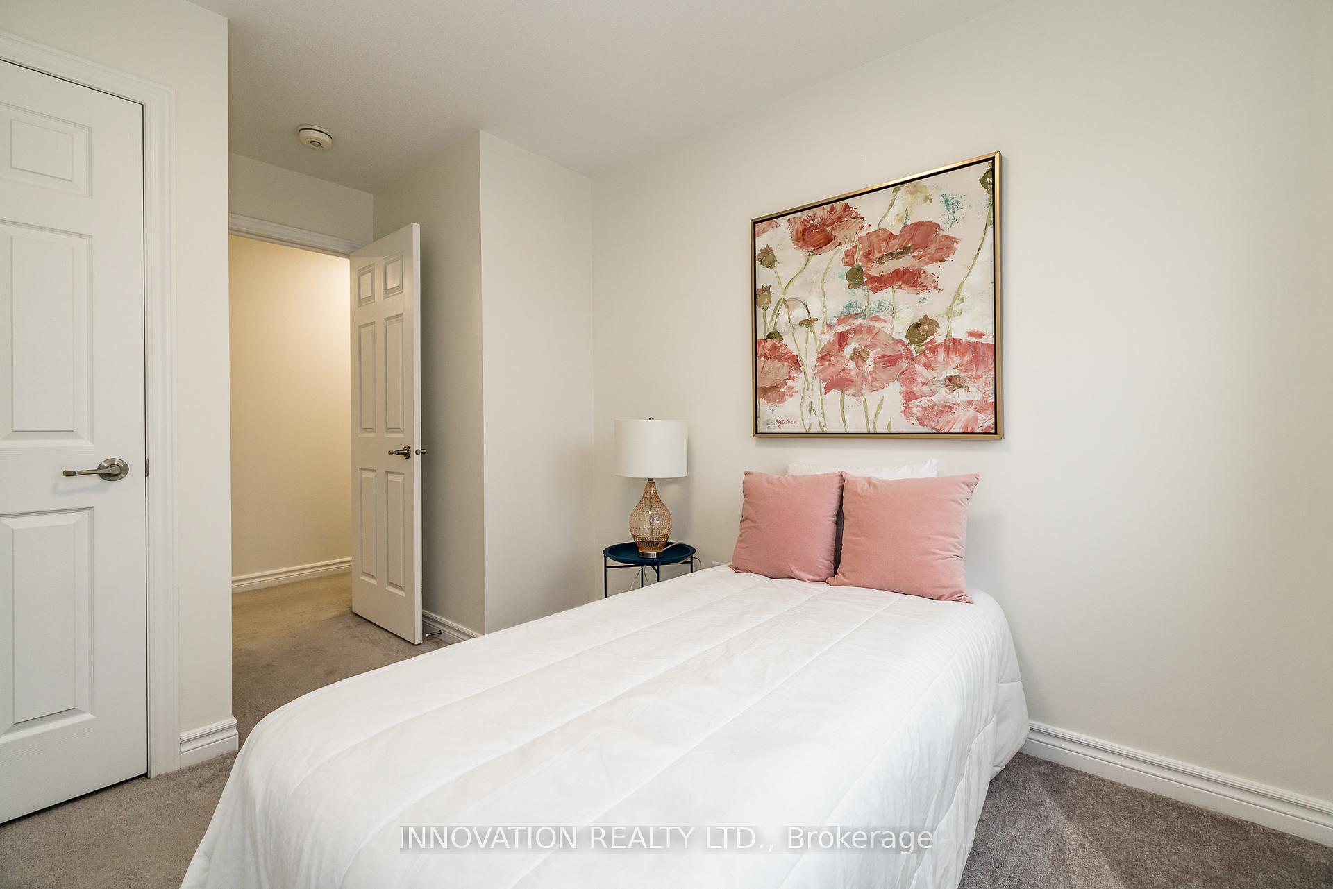 Photo 35 of 112 Gelderland Private, Ottawa, Kanata - Emerald Meadows/Trailwest — HOMEH