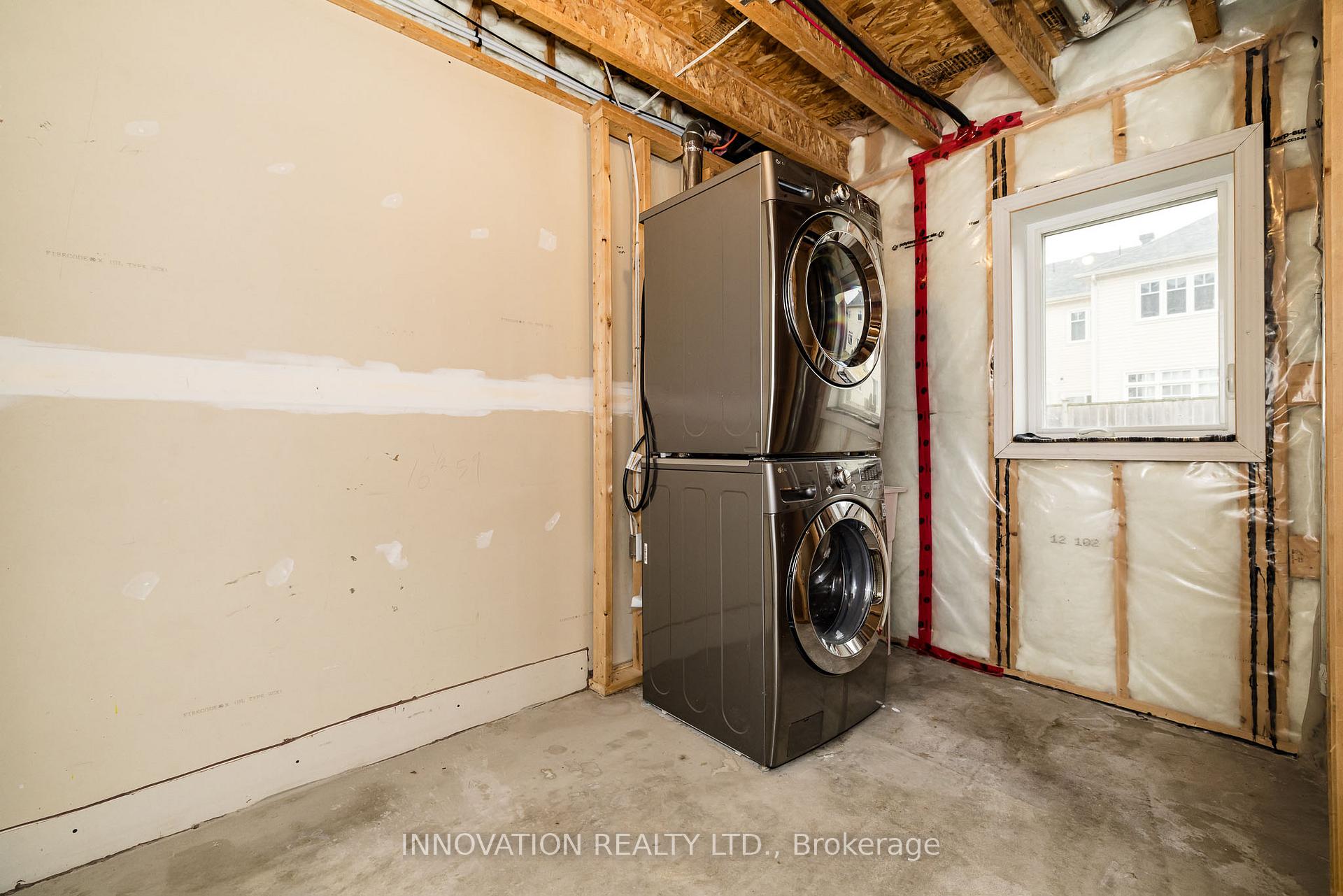 Photo 40 of 112 Gelderland Private, Ottawa, Kanata - Emerald Meadows/Trailwest — HOMEH