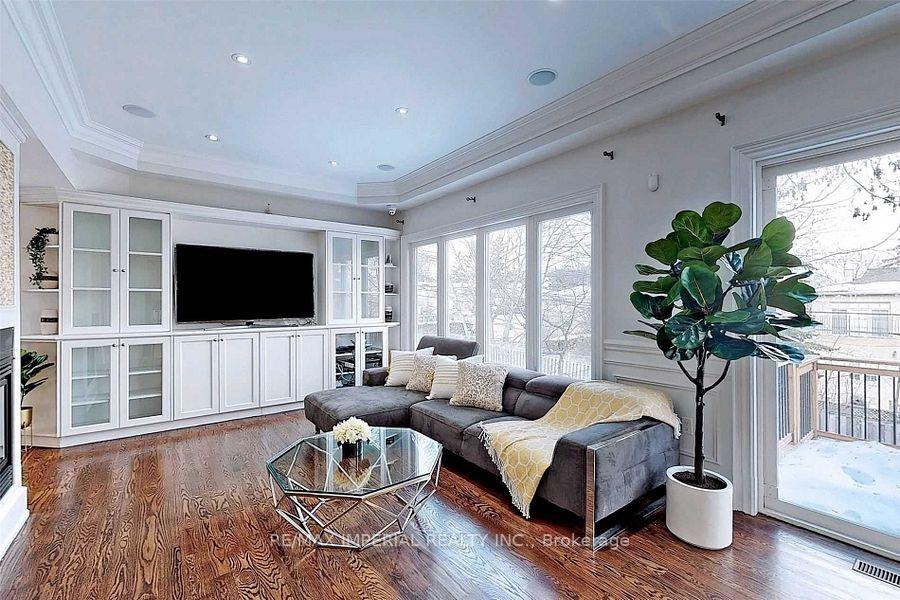 Photo 6 of 82 Woodward Avenue, Markham, Grandview — HOMEH