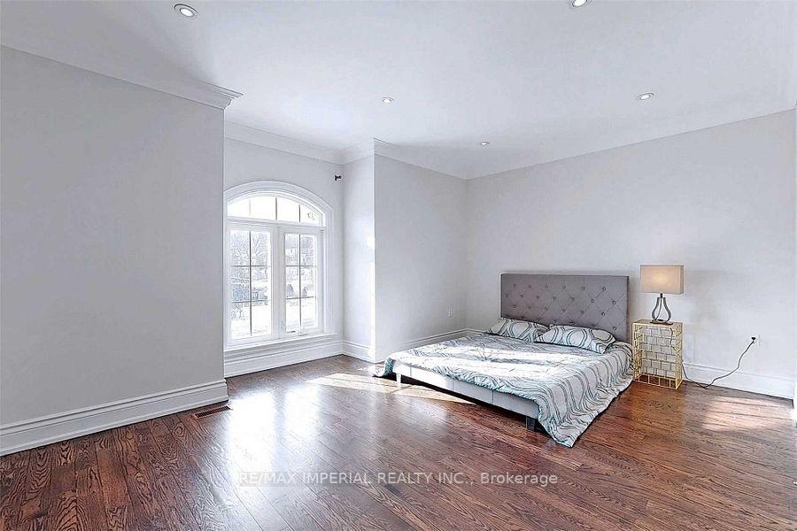 Photo 30 of 82 Woodward Avenue, Markham, Grandview — HOMEH