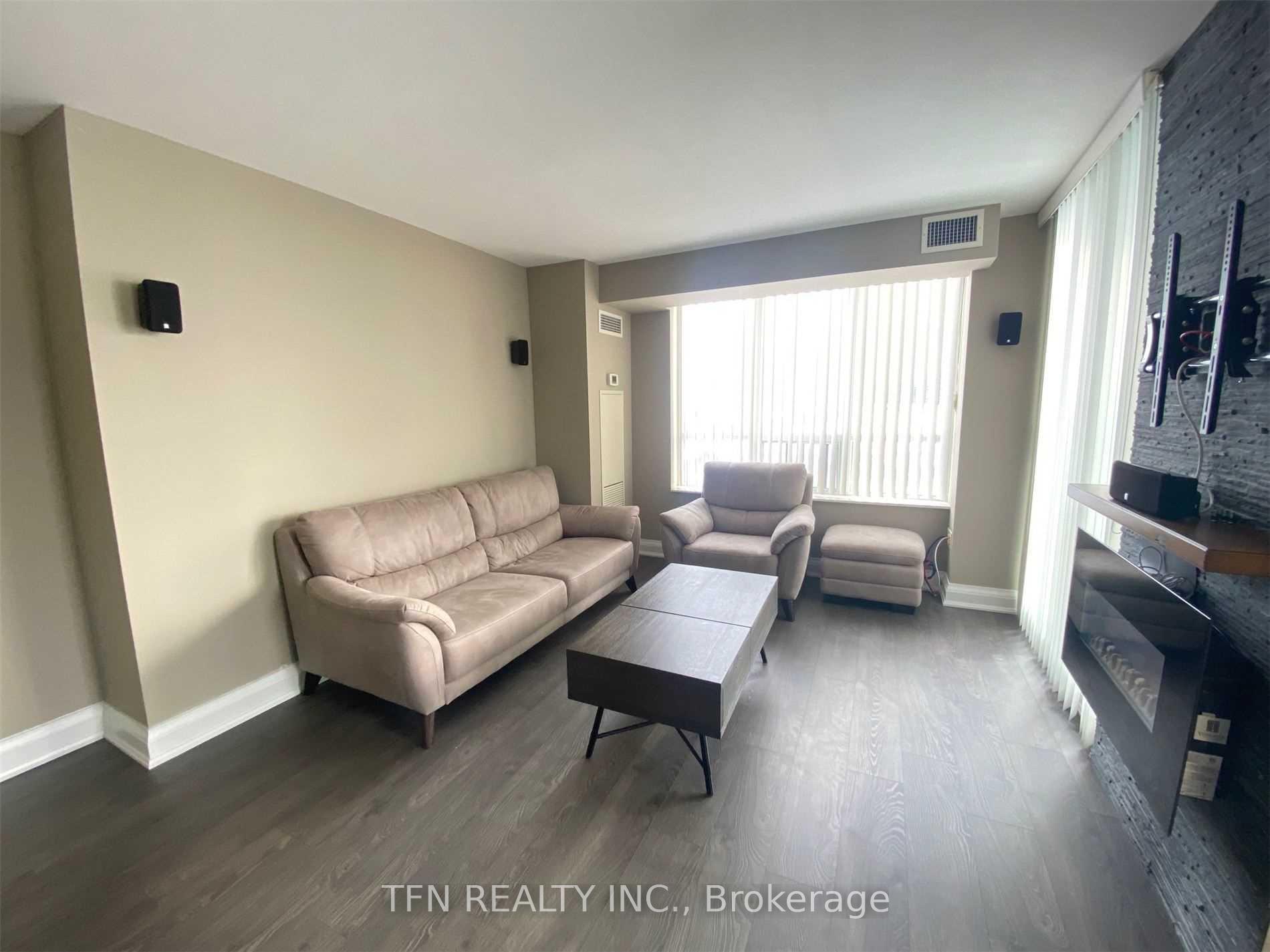 Photo 3 of Unit 704, 310 Red Maple Road, Richmond Hill, Langstaff — HOMEH