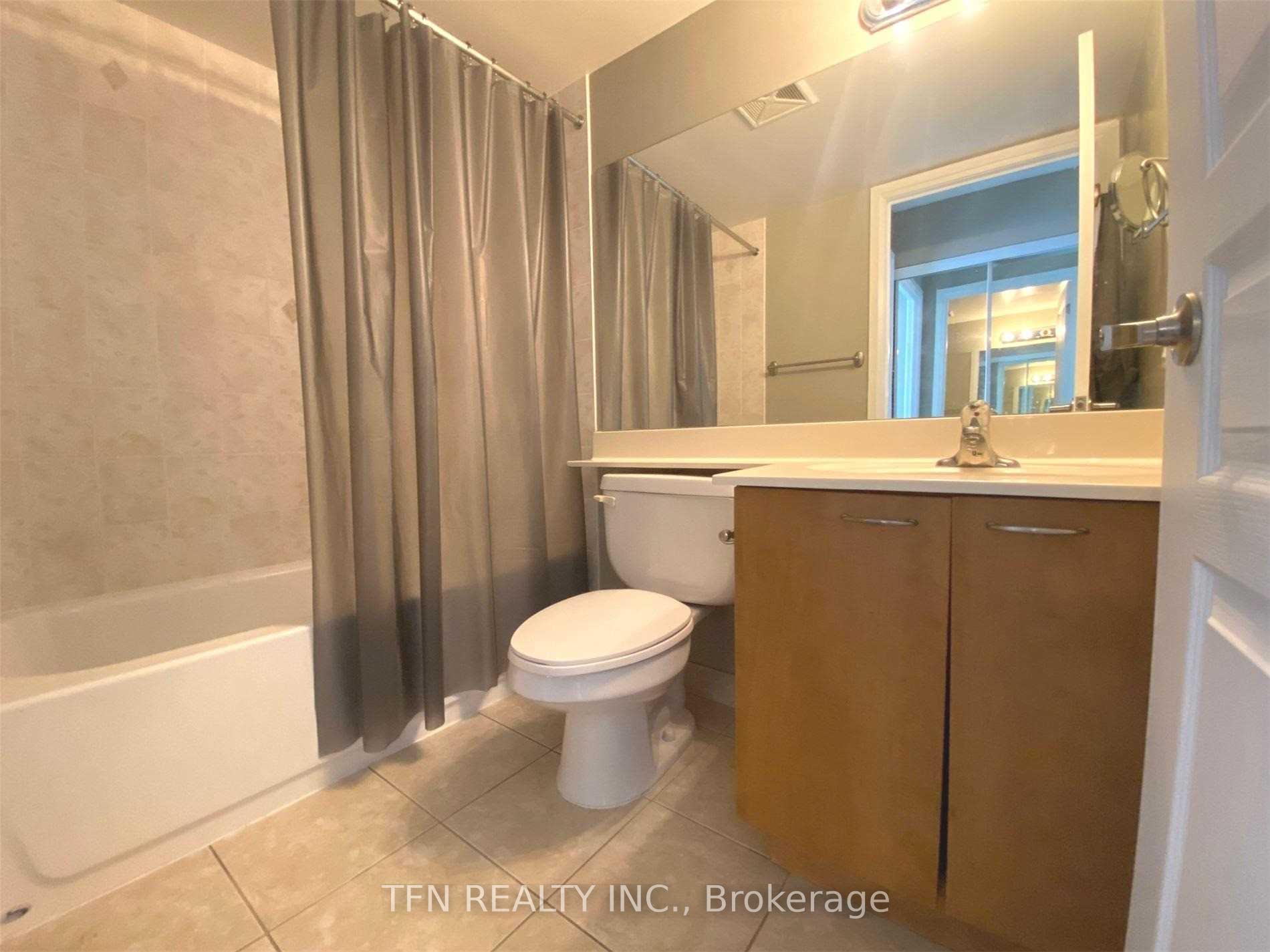 Photo 10 of Unit 704, 310 Red Maple Road, Richmond Hill, Langstaff — HOMEH