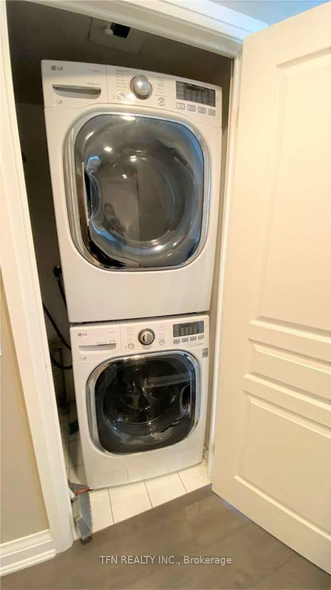 Photo 11 of Unit 704, 310 Red Maple Road, Richmond Hill, Langstaff — HOMEH