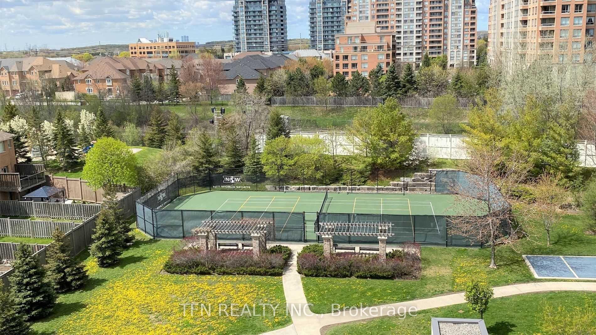 Photo 13 of Unit 704, 310 Red Maple Road, Richmond Hill, Langstaff — HOMEH