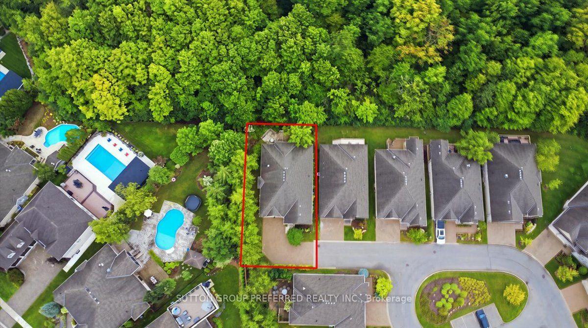 Photo 3 of Unit 63, 725 Eagletrace Drive, London, North R — HOMEH