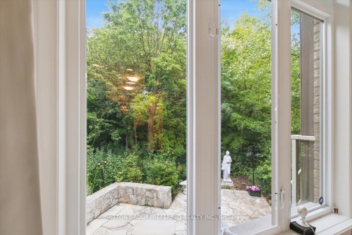 Photo 21 of Unit 63, 725 Eagletrace Drive, London, North R — HOMEH