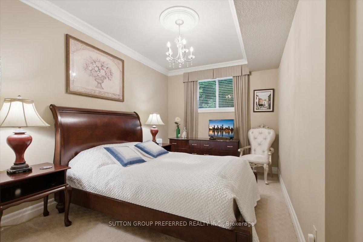 Photo 41 of Unit 63, 725 Eagletrace Drive, London, North R — HOMEH