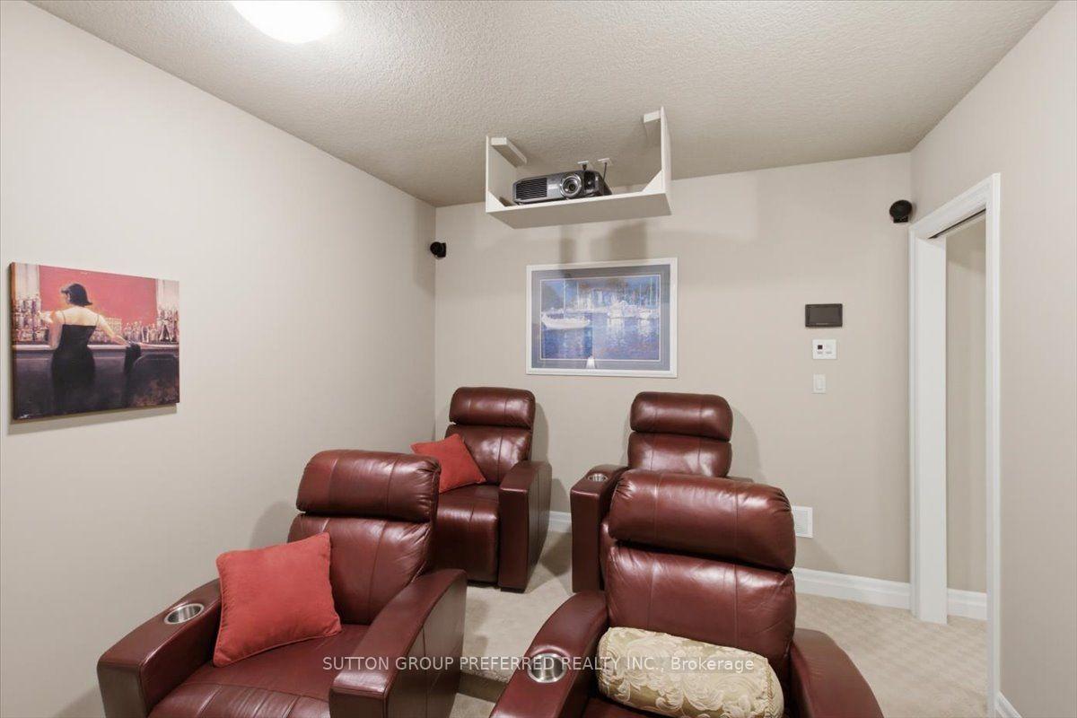 Photo 45 of Unit 63, 725 Eagletrace Drive, London, North R — HOMEH