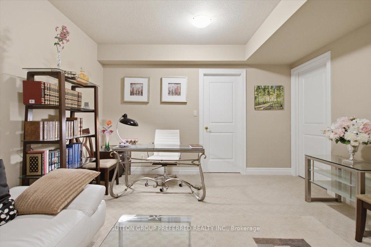 Photo 48 of Unit 63, 725 Eagletrace Drive, London, North R — HOMEH