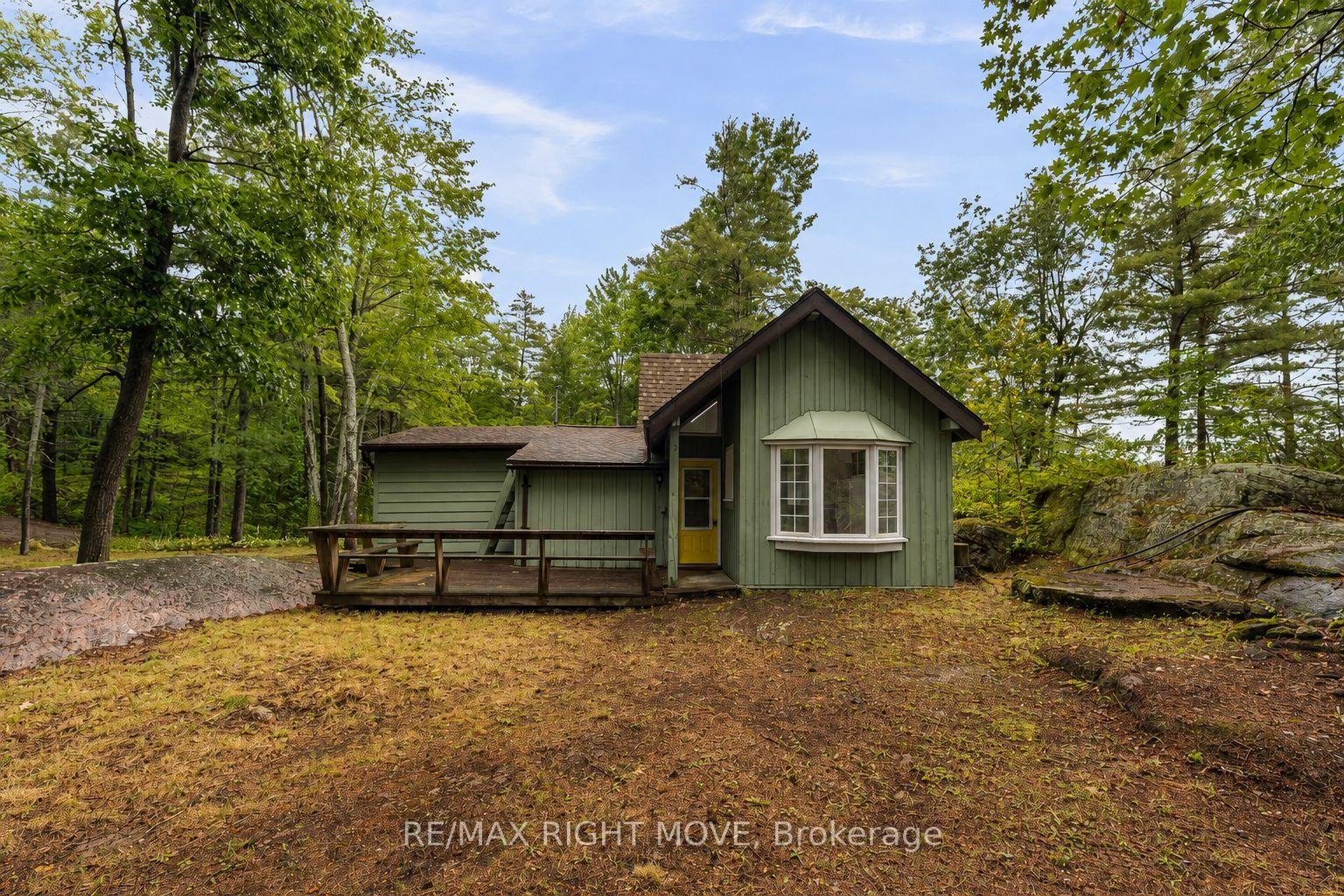 Photo 1 of Unit 1, 1041 1700 Road, Gravenhurst, Morrison — HOMEH