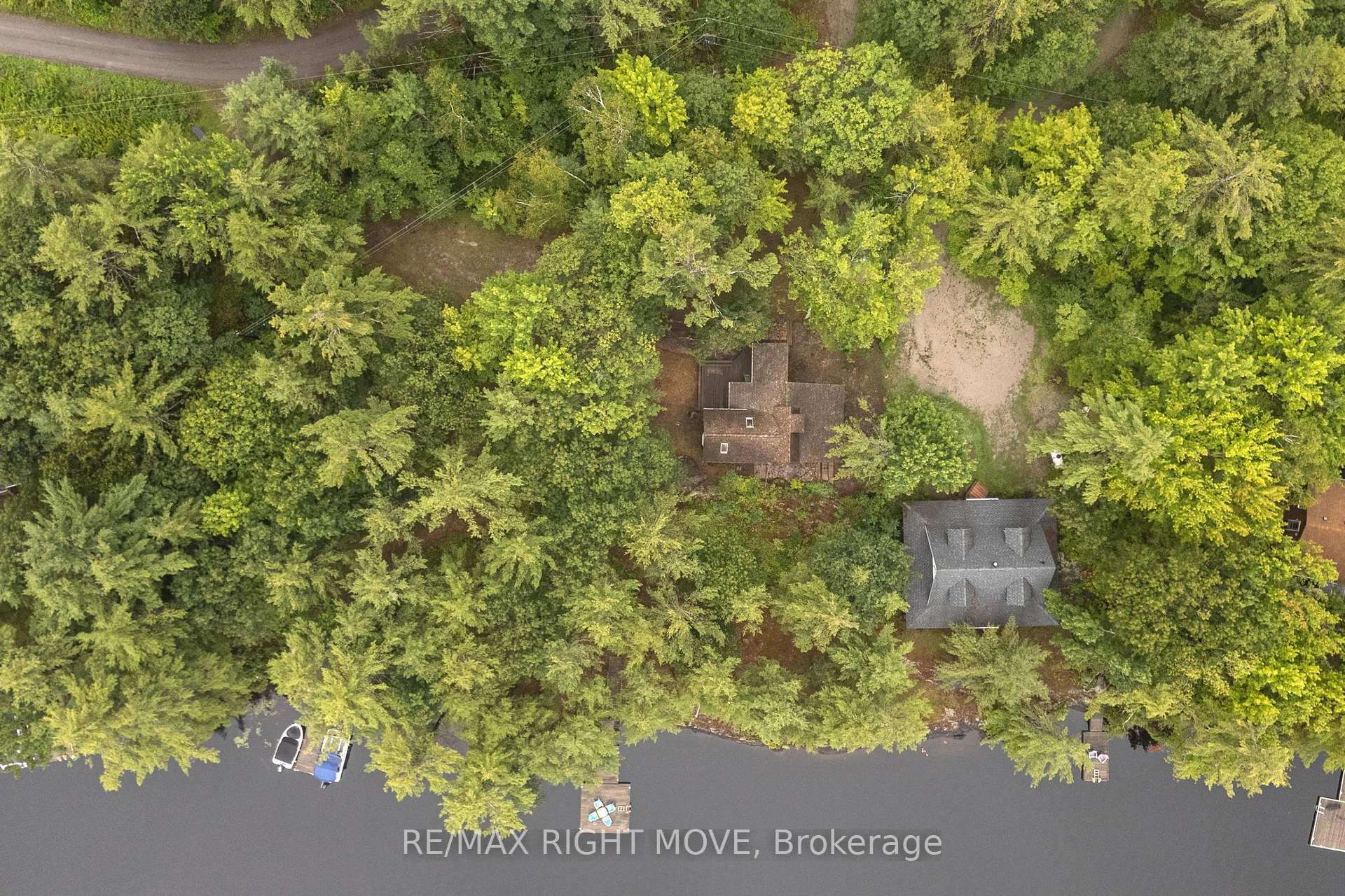 Photo 27 of Unit 1, 1041 1700 Road, Gravenhurst, Morrison — HOMEH