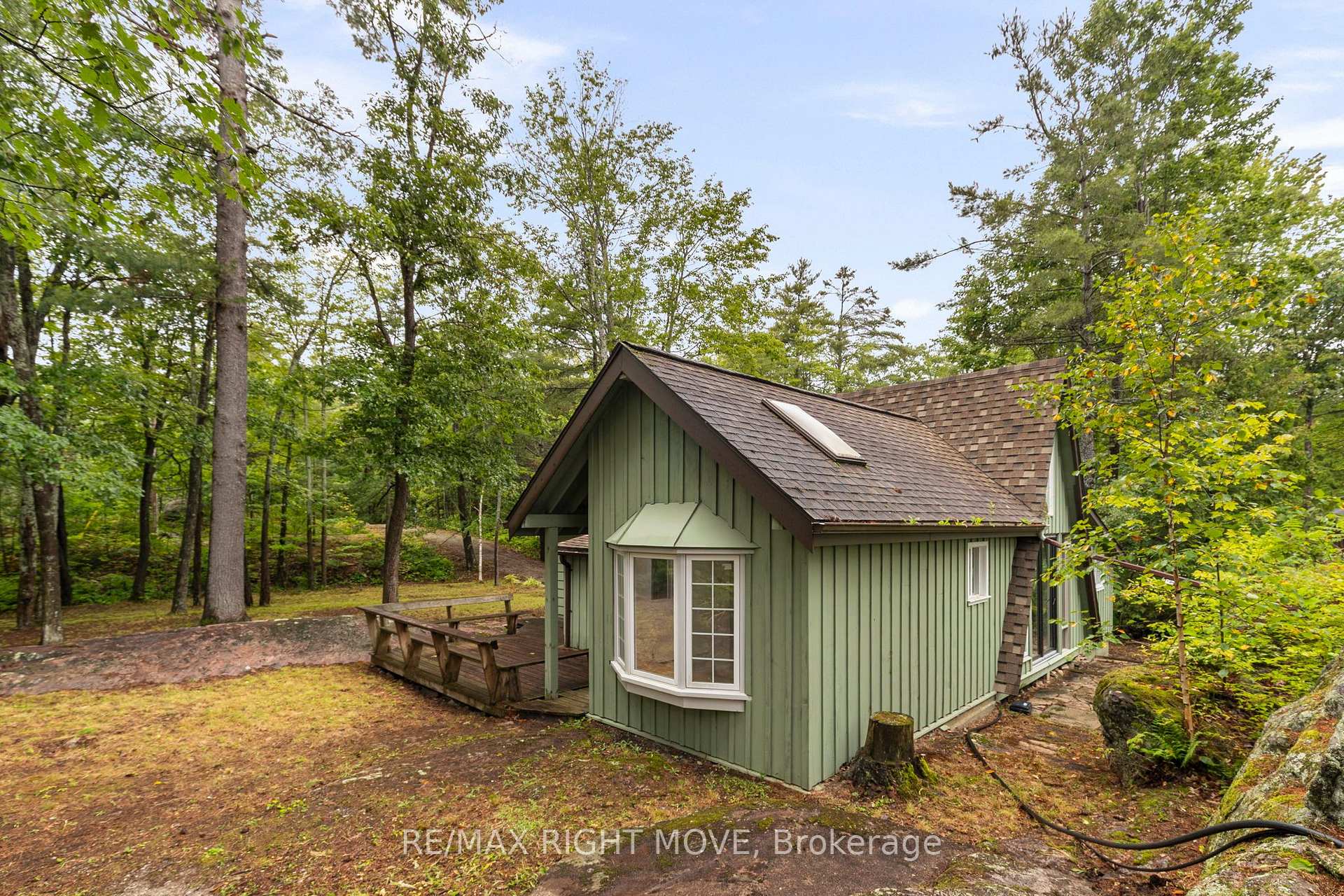 Photo 30 of Unit 1, 1041 1700 Road, Gravenhurst, Morrison — HOMEH