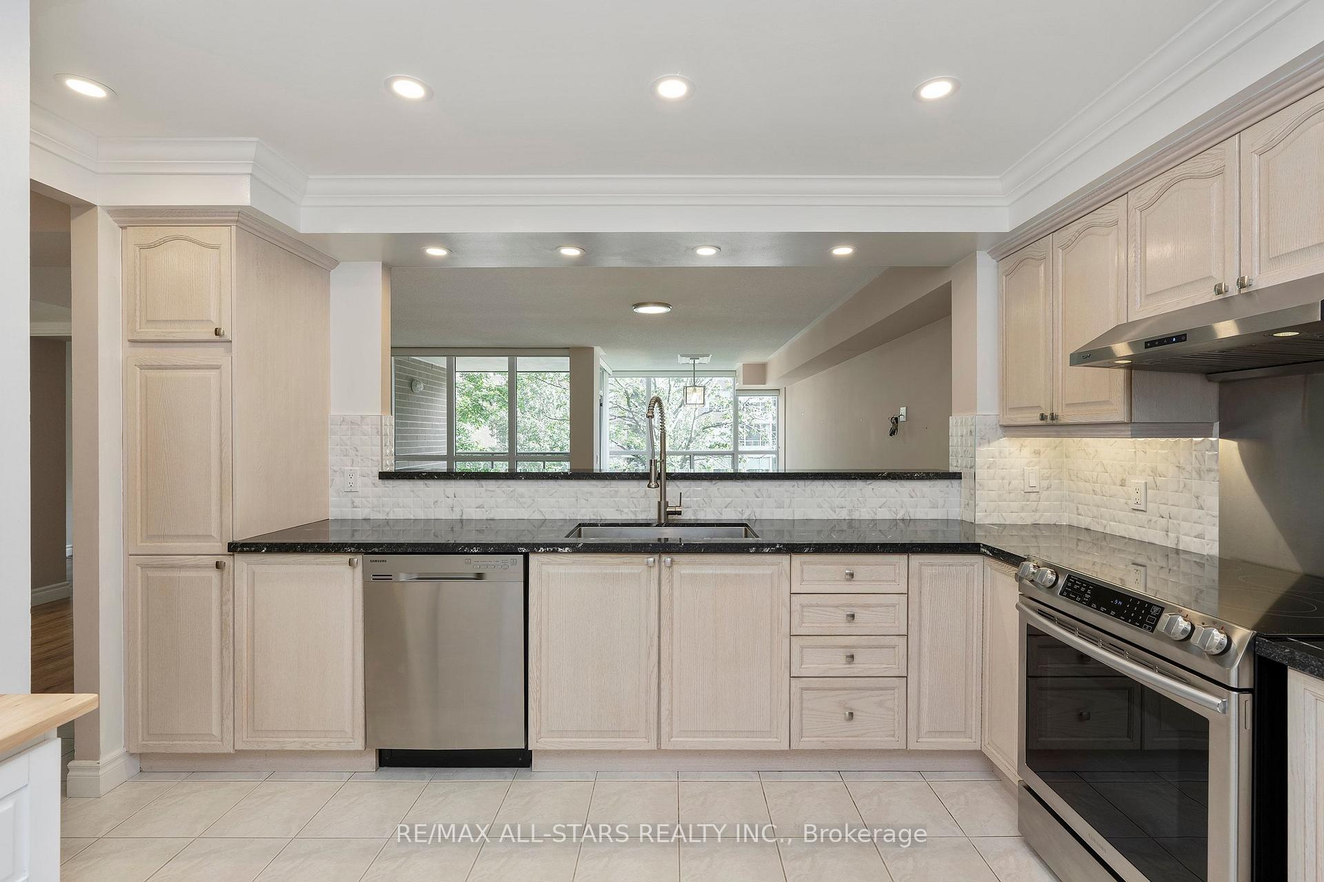 Photo 10 of Unit 211, 50 The Boardwalk Way, Markham, Greensborough — HOMEH