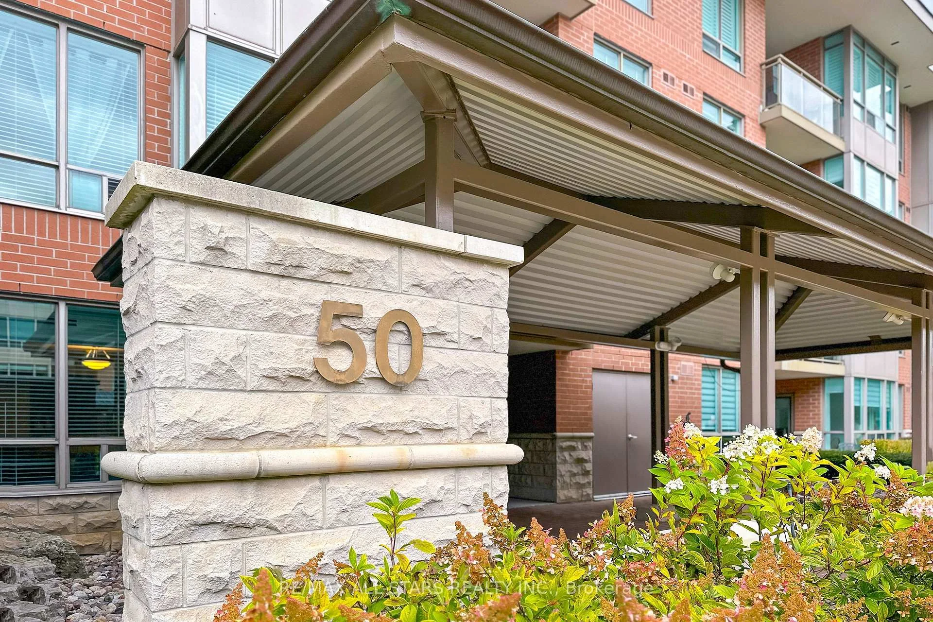 Photo 6 of Unit 211, 50 The Boardwalk Way, Markham, Greensborough — HOMEH