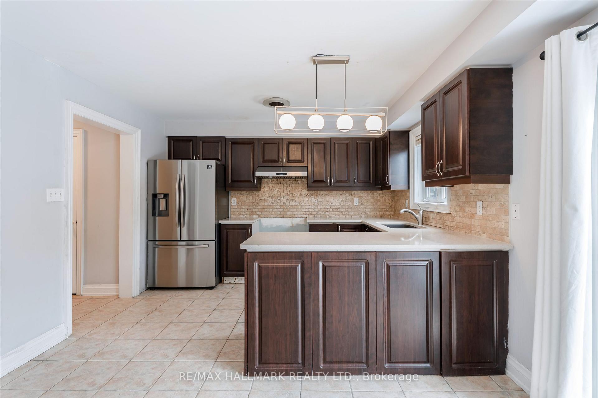 Photo 7 of 241 Featherstone Road, Milton, Dempsey — HOMEH