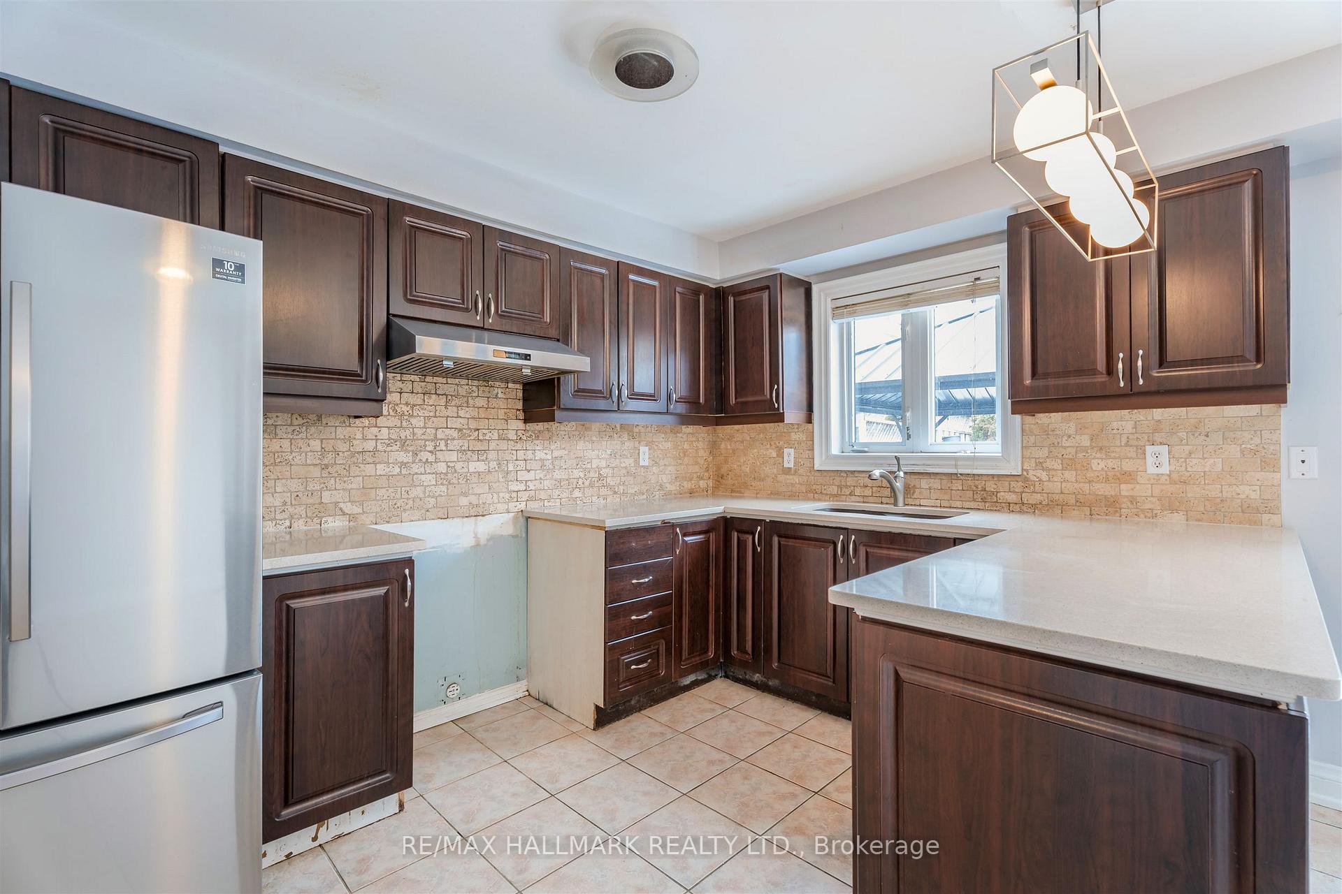 Photo 8 of 241 Featherstone Road, Milton, Dempsey — HOMEH