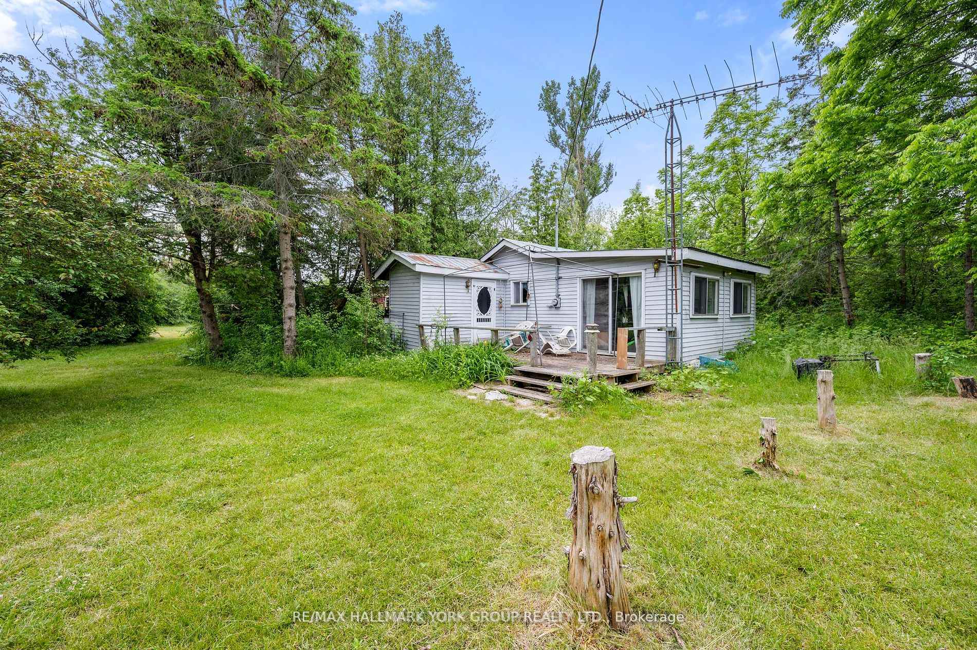 Photo 16 of 40630 Shore Road, Brock, Beaverton — HOMEH