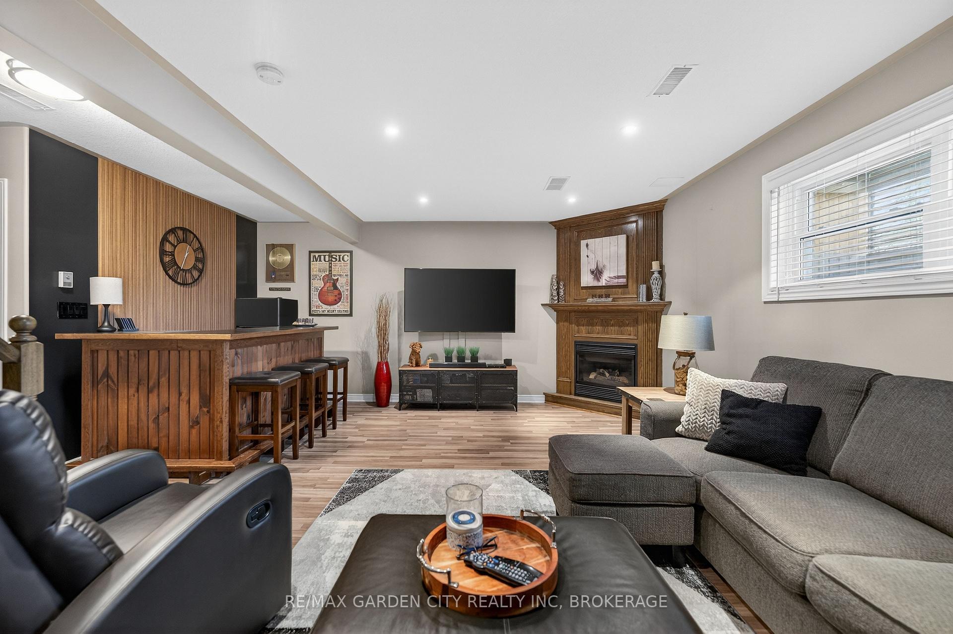 Photo 26 of 7059 Parkside Road, Niagara Falls, Forestview — HOMEH