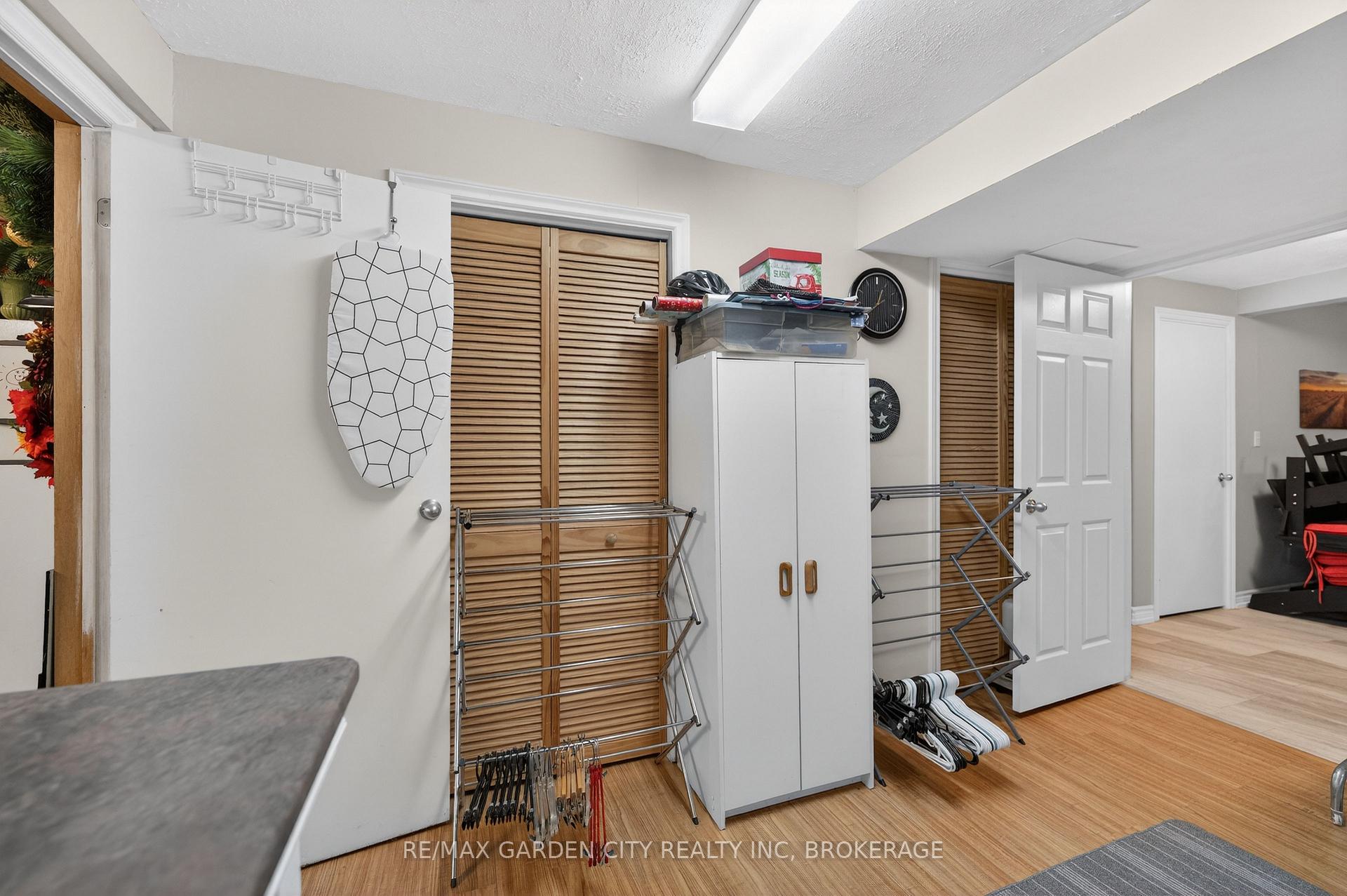 Photo 33 of 7059 Parkside Road, Niagara Falls, Forestview — HOMEH