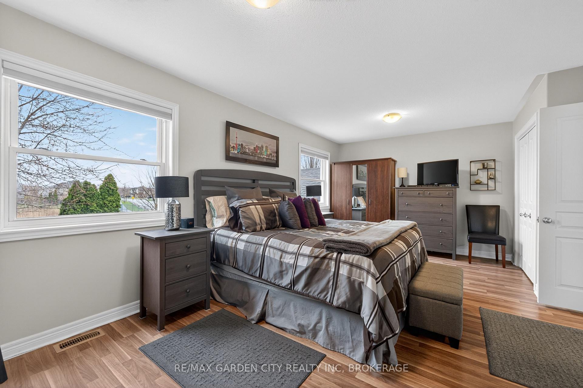 Photo 35 of 7059 Parkside Road, Niagara Falls, Forestview — HOMEH