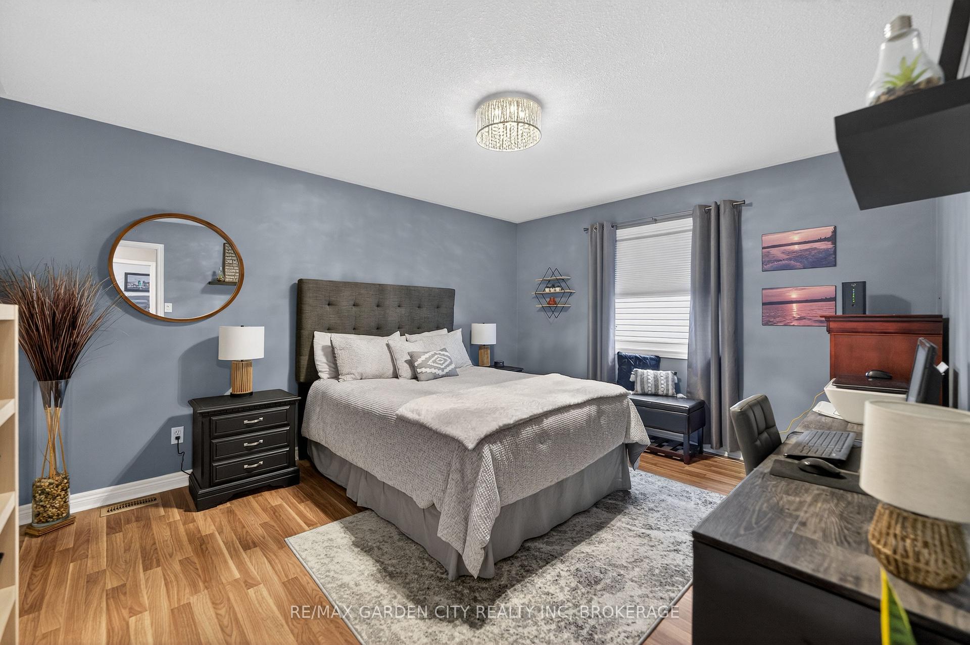 Photo 39 of 7059 Parkside Road, Niagara Falls, Forestview — HOMEH