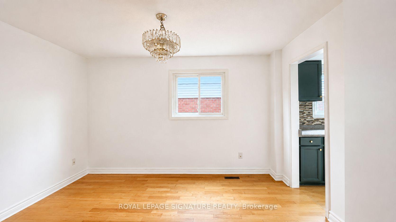 Photo 19 of 77 Brimstone Crescent, Scarborough, Agincourt North — HOMEH