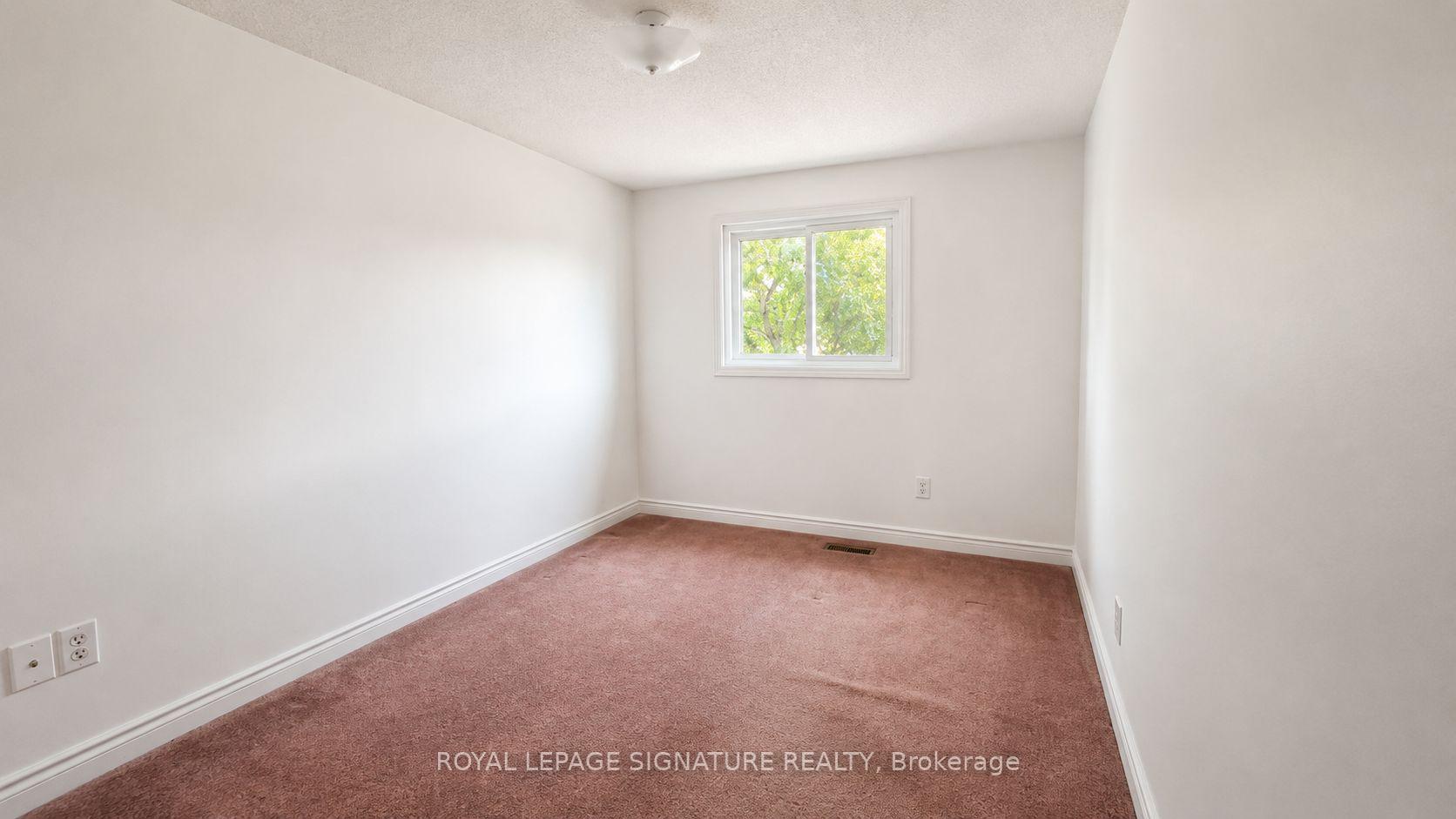 Photo 27 of 77 Brimstone Crescent, Scarborough, Agincourt North — HOMEH