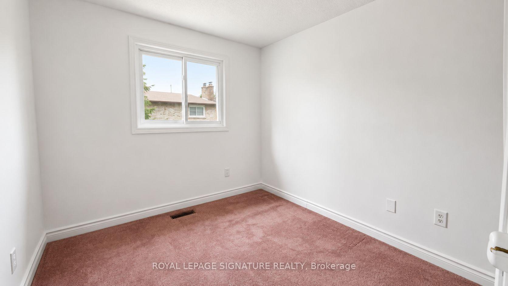 Photo 29 of 77 Brimstone Crescent, Scarborough, Agincourt North — HOMEH