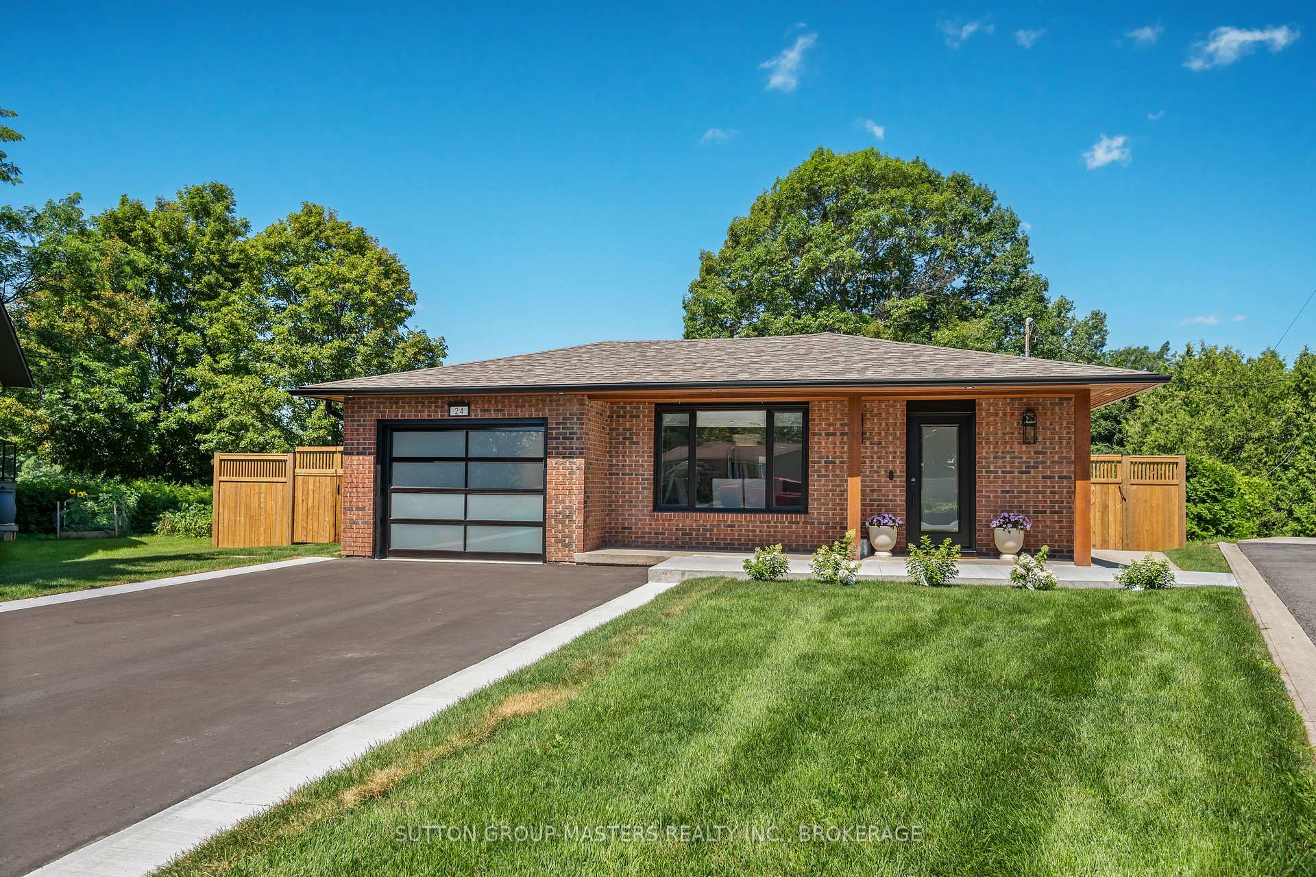 Photo 5 of 24 Richfield Place, Kingston, City SouthWest — HOMEH