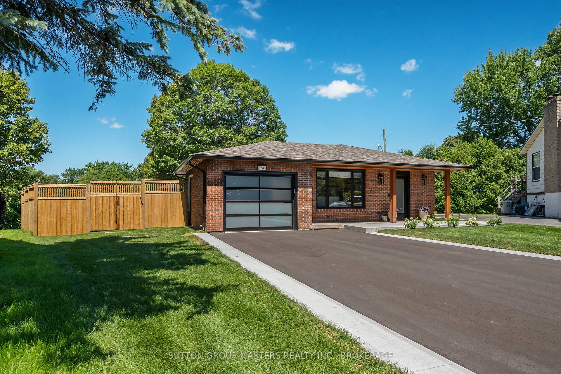 Photo 4 of 24 Richfield Place, Kingston, City SouthWest — HOMEH