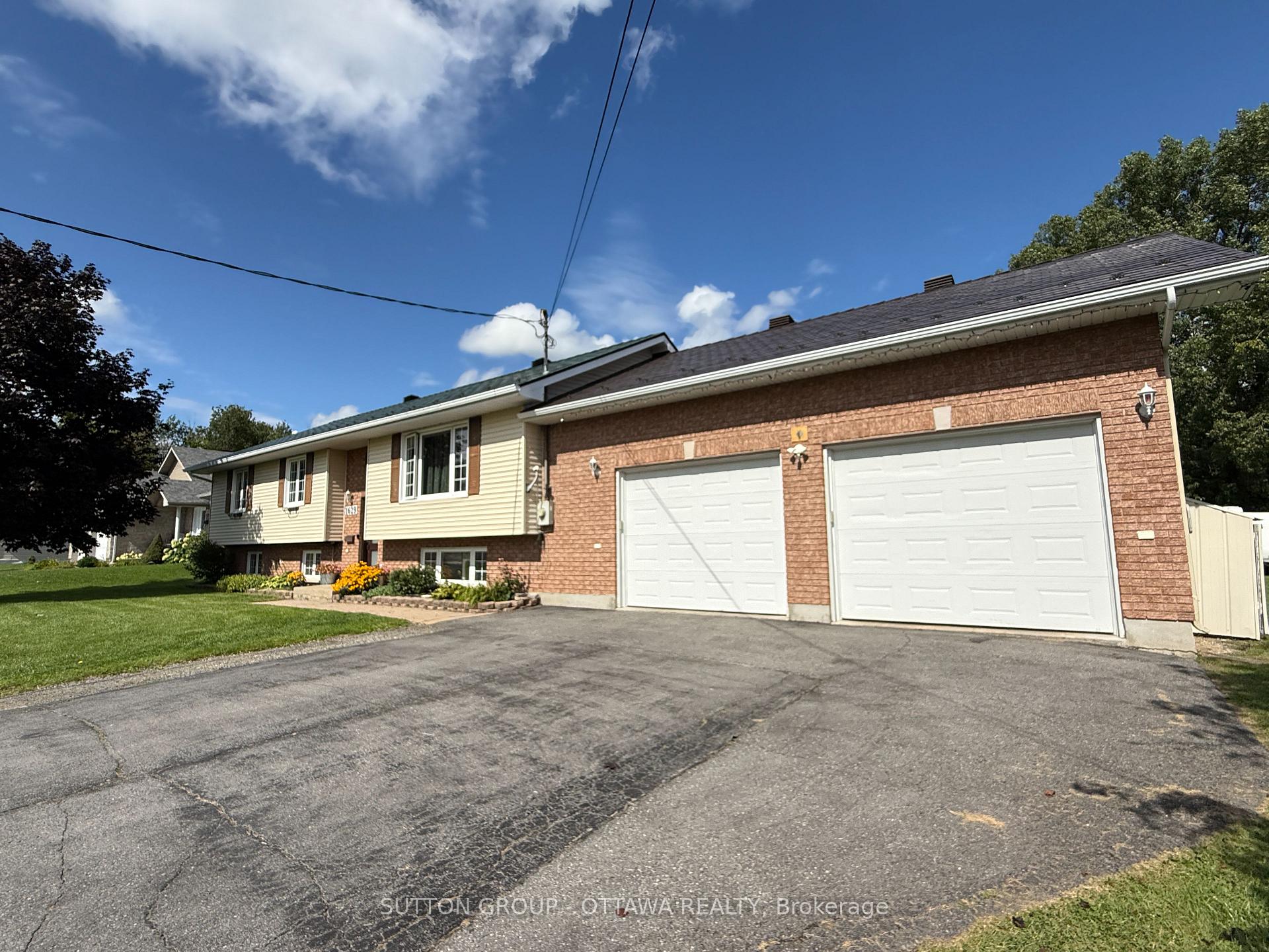 Photo 5 of 1629 Morris Street, Cornwall, Cornwall — HOMEH