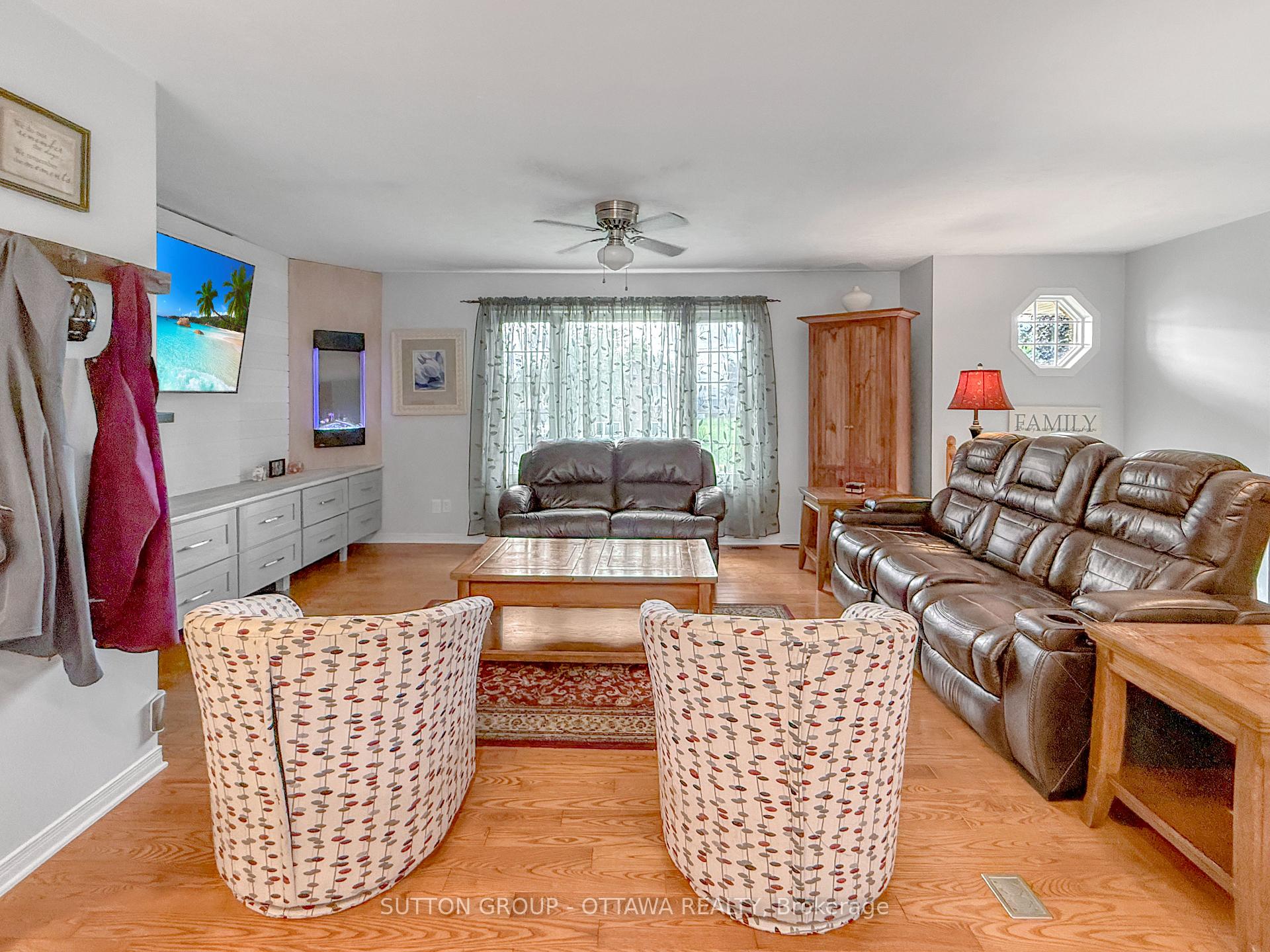 Photo 11 of 1629 Morris Street, Cornwall, Cornwall — HOMEH