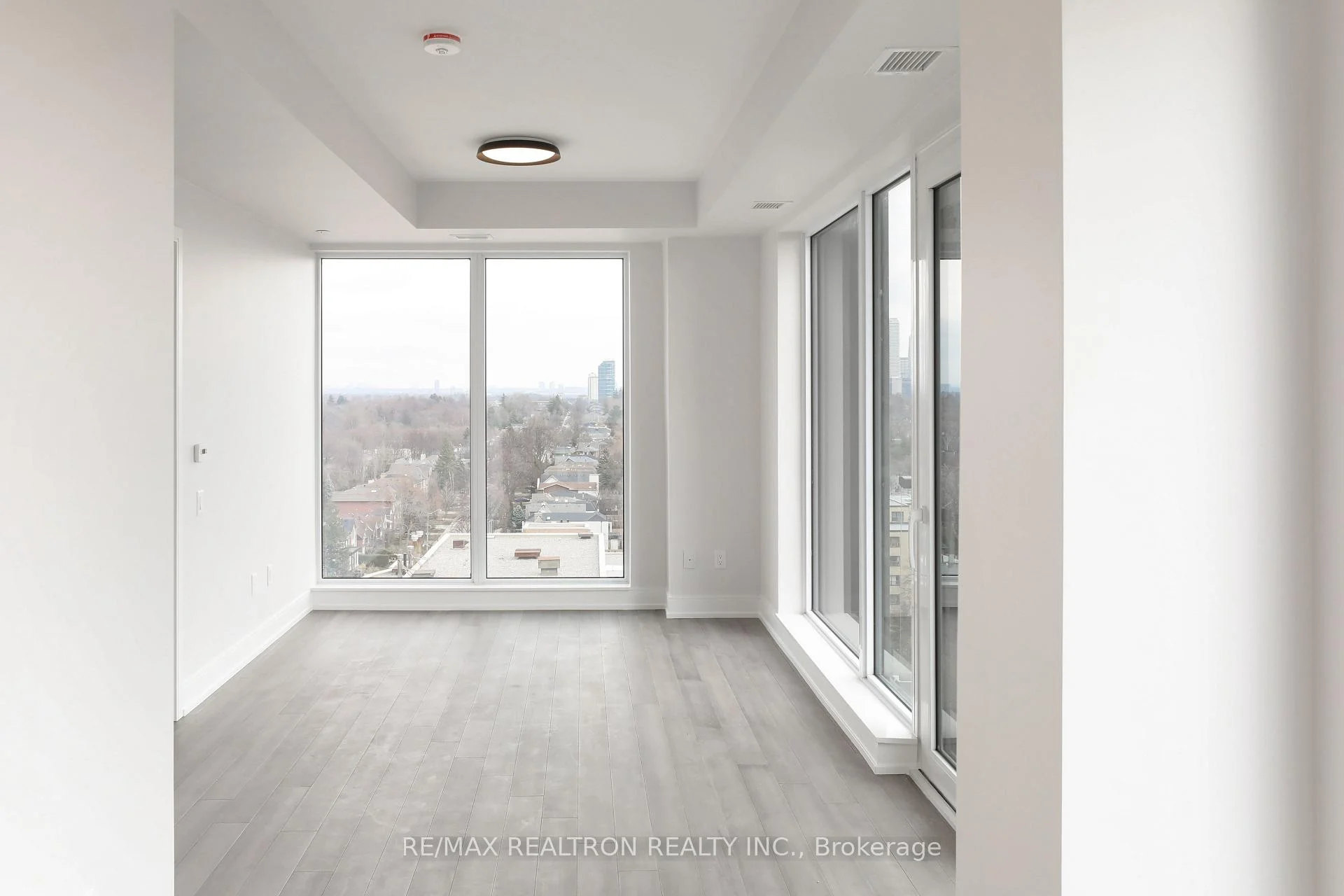 Photo 7 of Unit 1111, 2525 Bathurst Street, Toronto, Forest Hill North — HOMEH