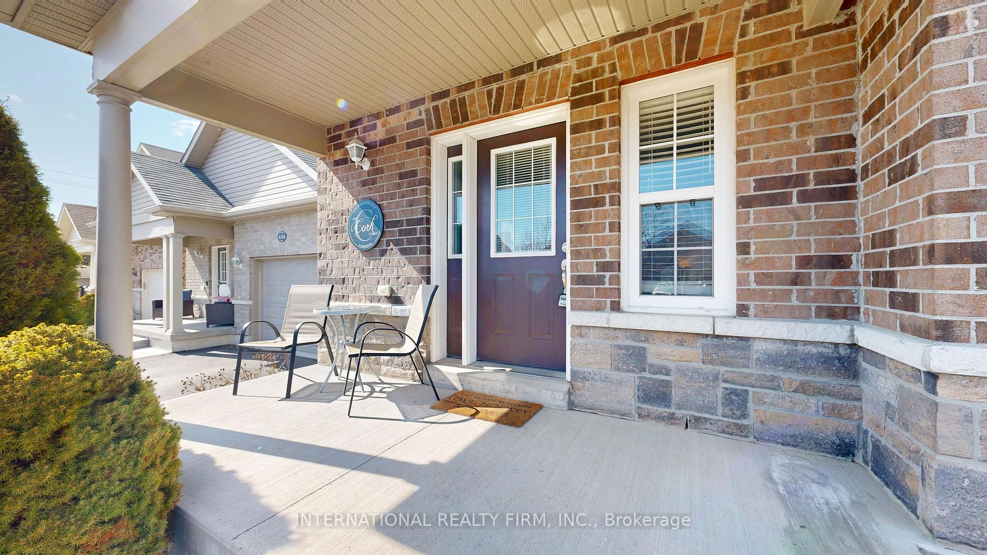 Photo 3 of 438 Stirling Way, Cobourg — HOMEH