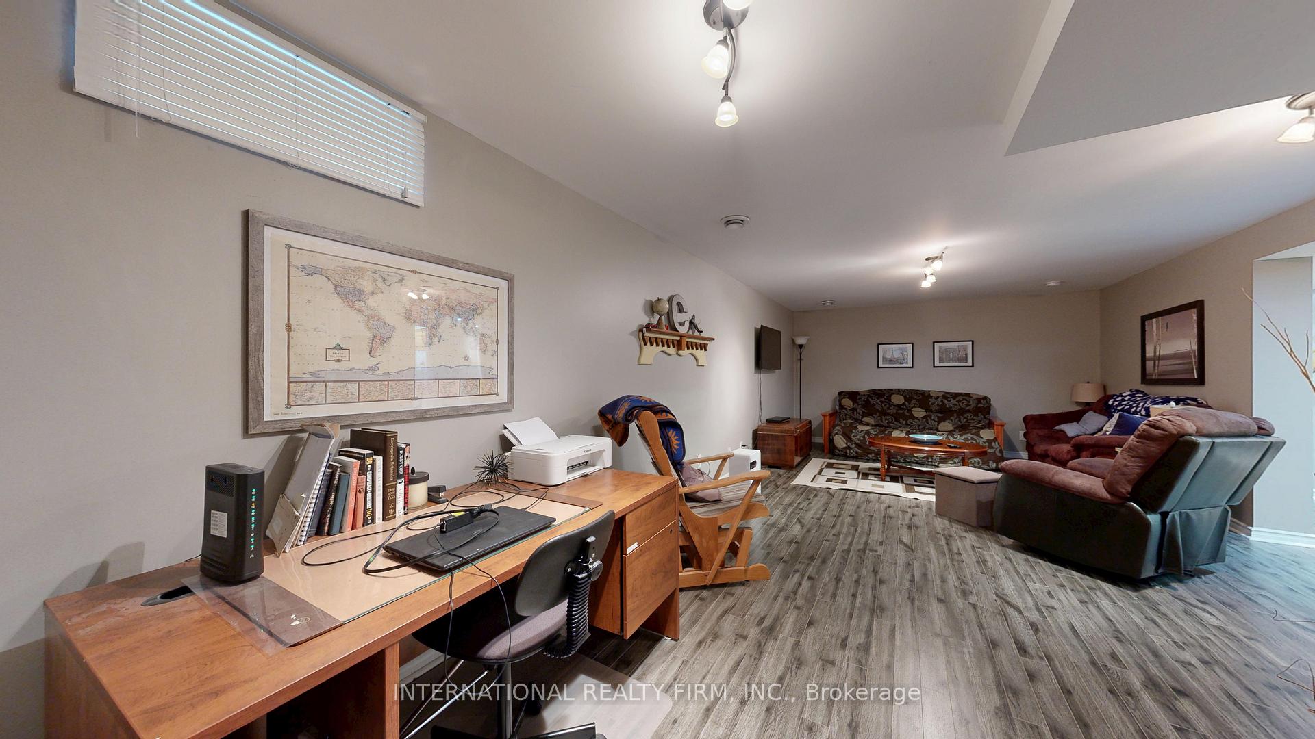 Photo 21 of 438 Stirling Way, Cobourg — HOMEH