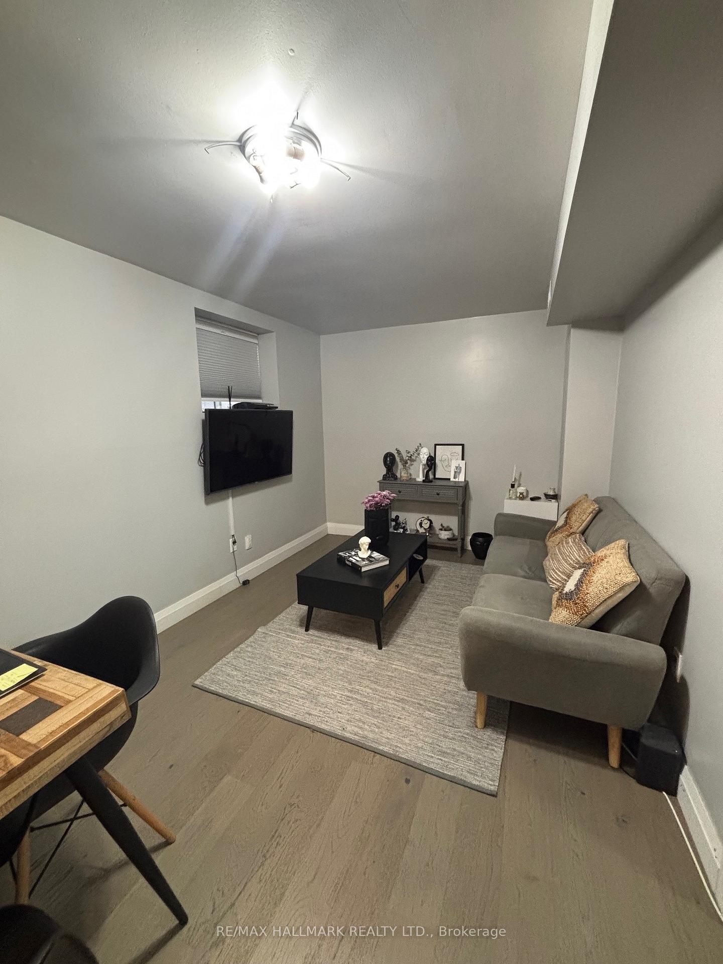Photo 7 of 97 Oriole Parkway, Toronto, Yonge-St. Clair — HOMEH