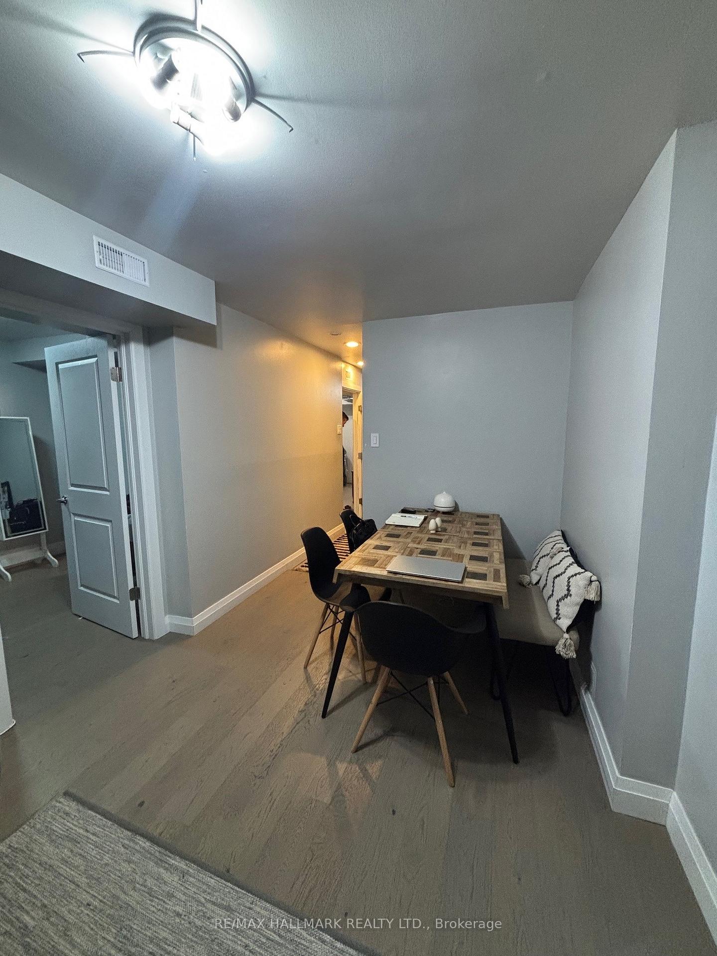 Photo 9 of 97 Oriole Parkway, Toronto, Yonge-St. Clair — HOMEH