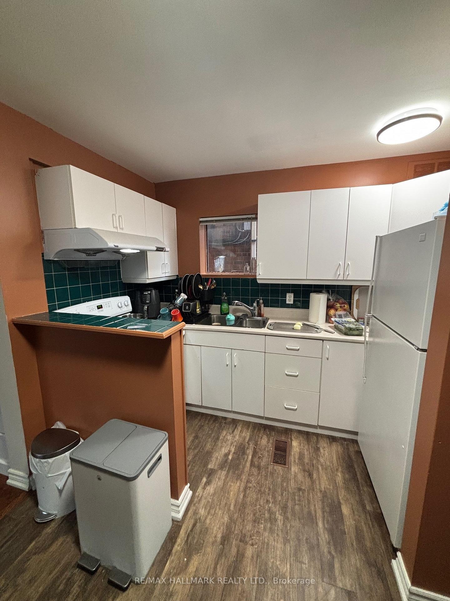 Photo 14 of 97 Oriole Parkway, Toronto, Yonge-St. Clair — HOMEH