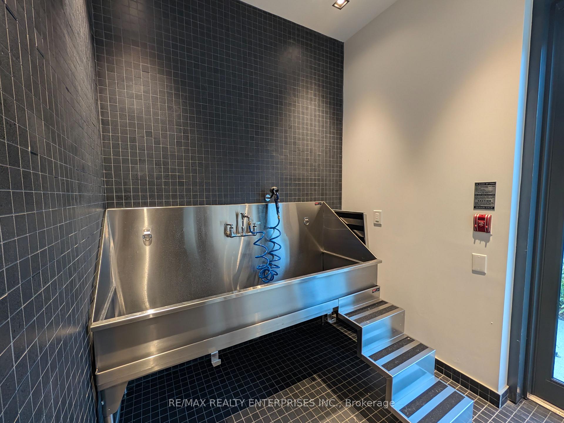 Photo 22 of Unit 706, 2088 James Street, Burlington, Brant — HOMEH