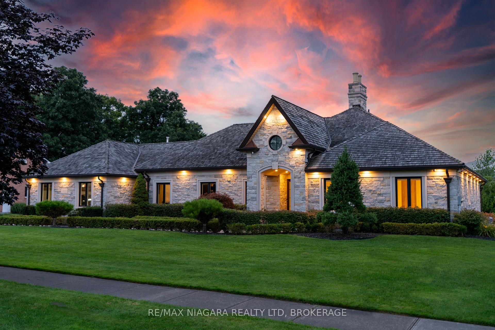 Photo of 3551 Cardinal Drive