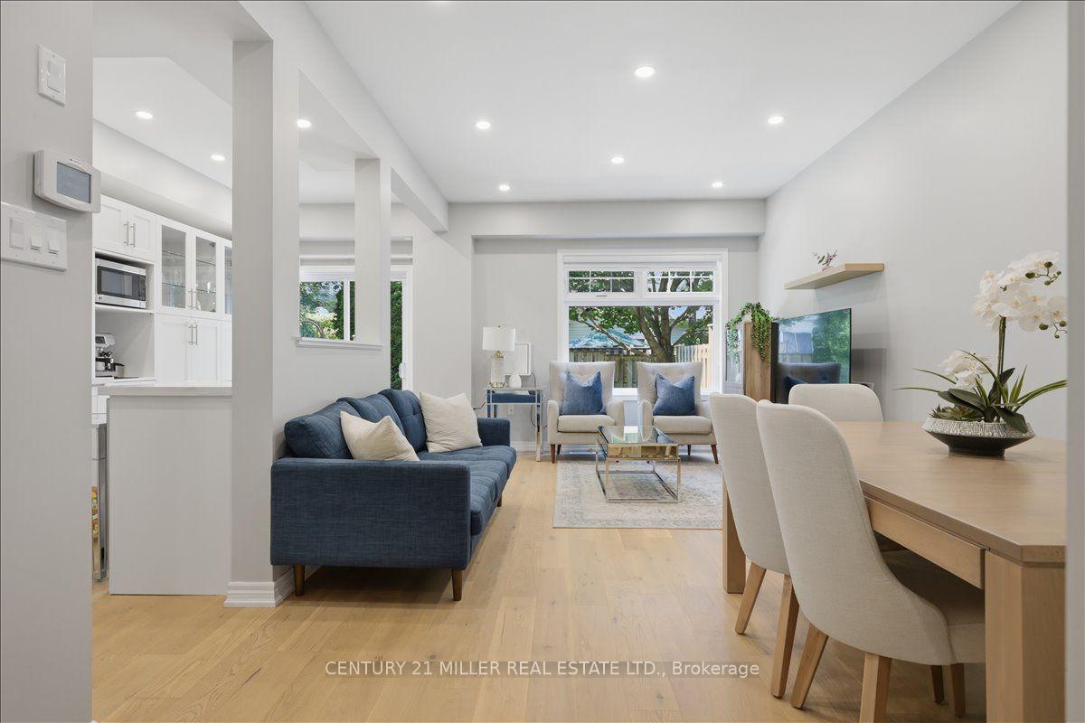 Photo 6 of Unit 13, 232 Stonehenge Drive, Hamilton, Meadowlands — HOMEH