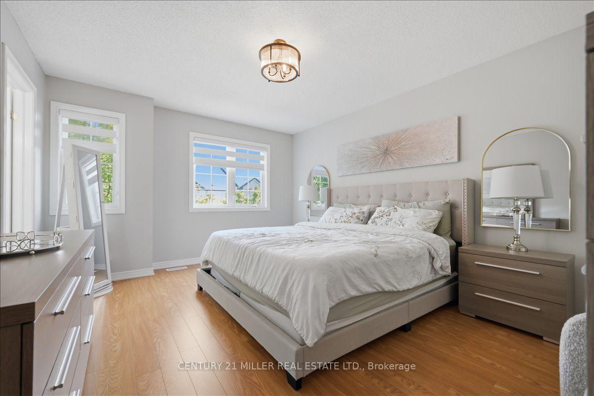 Photo 26 of Unit 13, 232 Stonehenge Drive, Hamilton, Meadowlands — HOMEH