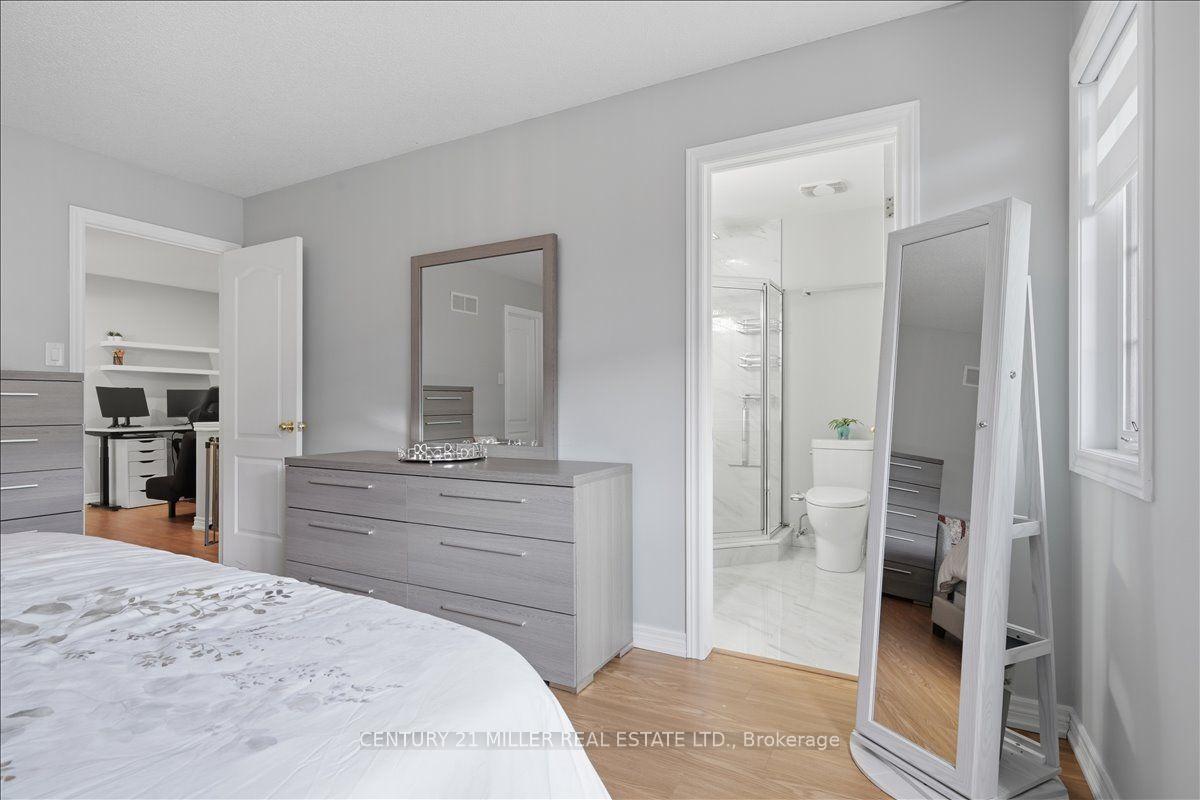 Photo 28 of Unit 13, 232 Stonehenge Drive, Hamilton, Meadowlands — HOMEH