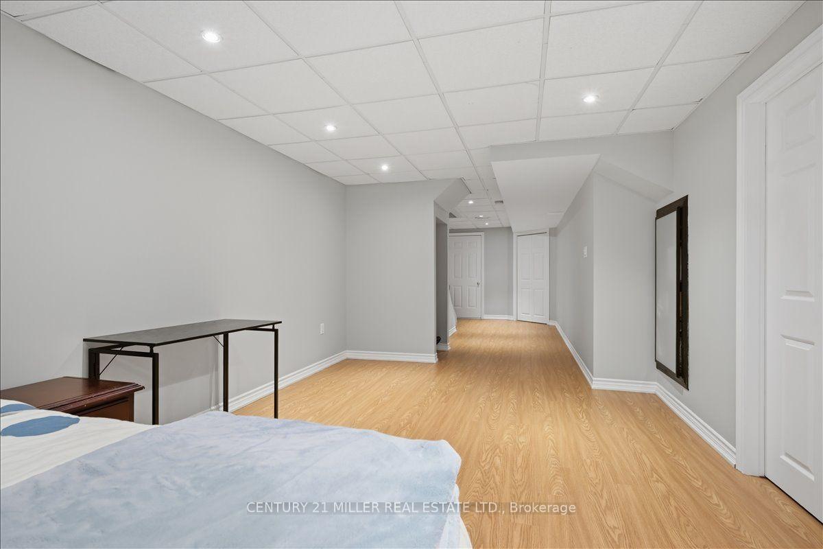 Photo 38 of Unit 13, 232 Stonehenge Drive, Hamilton, Meadowlands — HOMEH