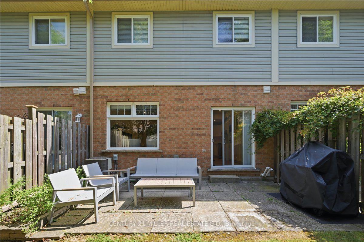 Photo 42 of Unit 13, 232 Stonehenge Drive, Hamilton, Meadowlands — HOMEH