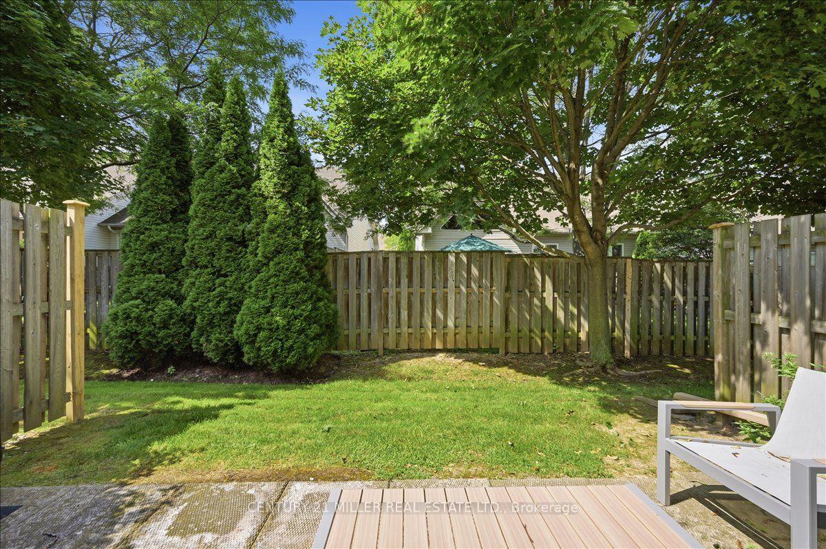 Photo 44 of Unit 13, 232 Stonehenge Drive, Hamilton, Meadowlands — HOMEH
