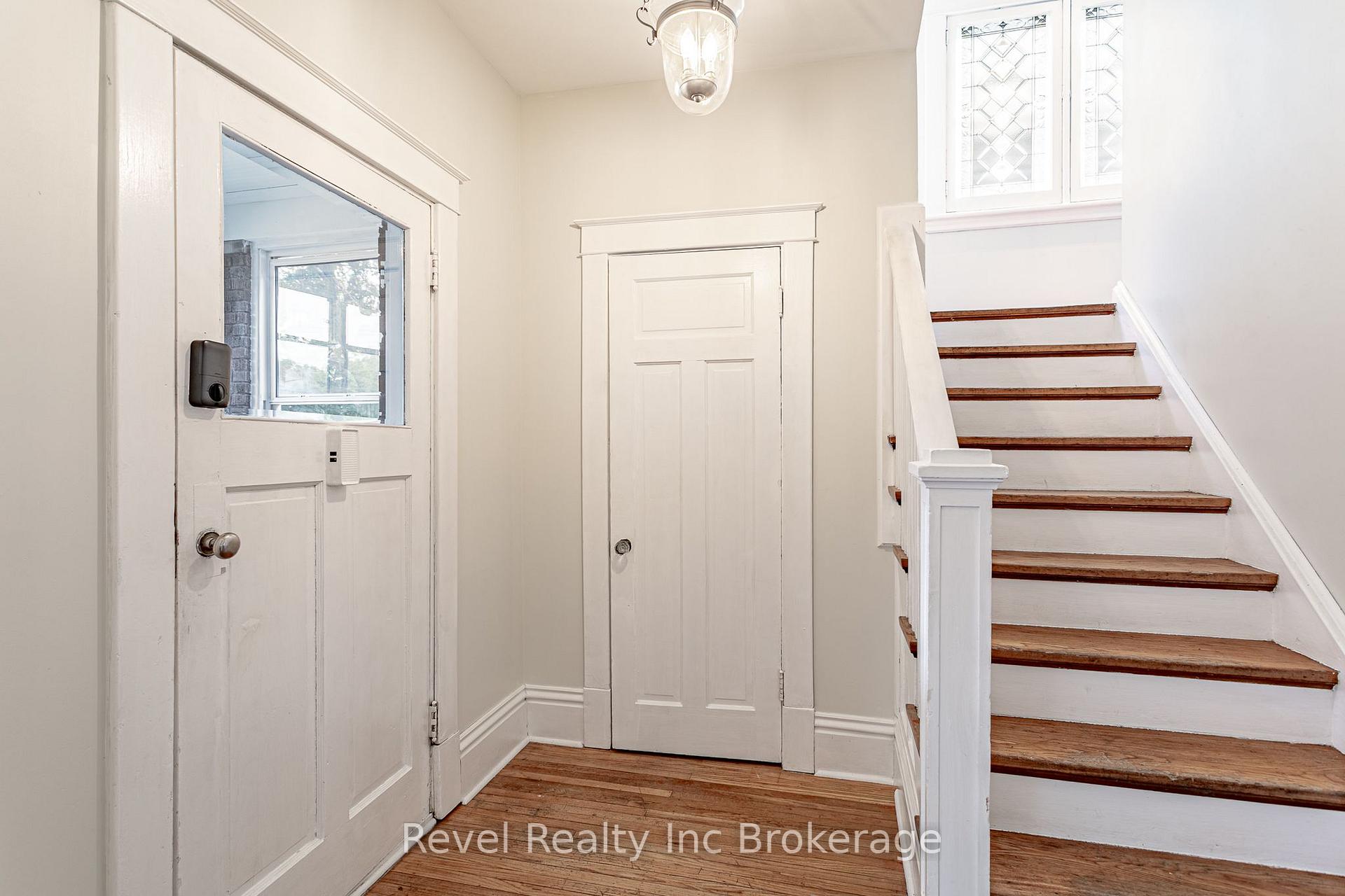Photo 7 of 95 Concession Street, Ingersoll, Ingersoll - South — HOMEH