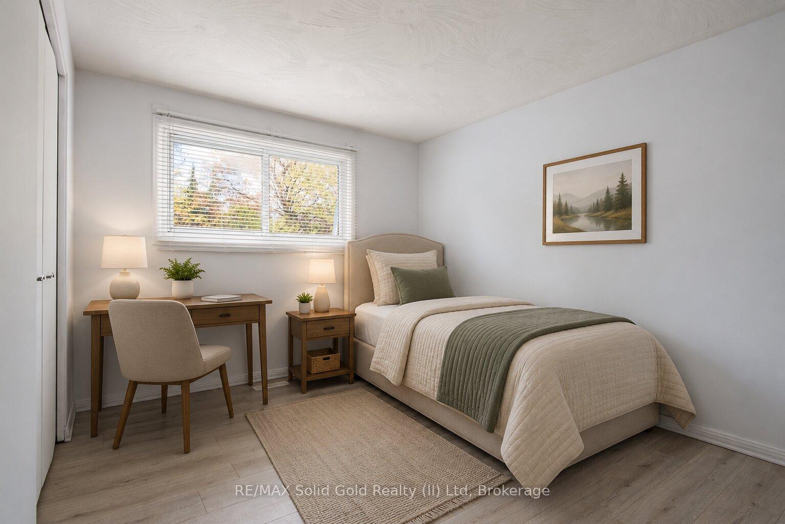 Photo 11 of 87 Christopher Drive, Waterloo, Lincoln Heights — HOMEH