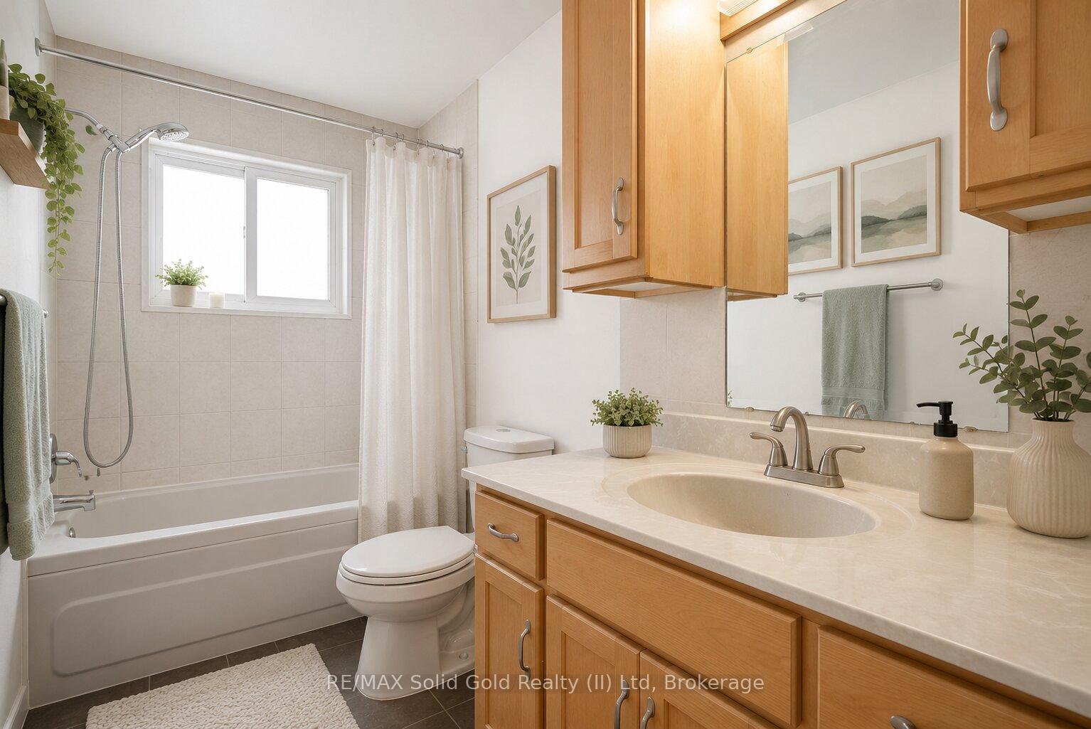 Photo 13 of 87 Christopher Drive, Waterloo, Lincoln Heights — HOMEH