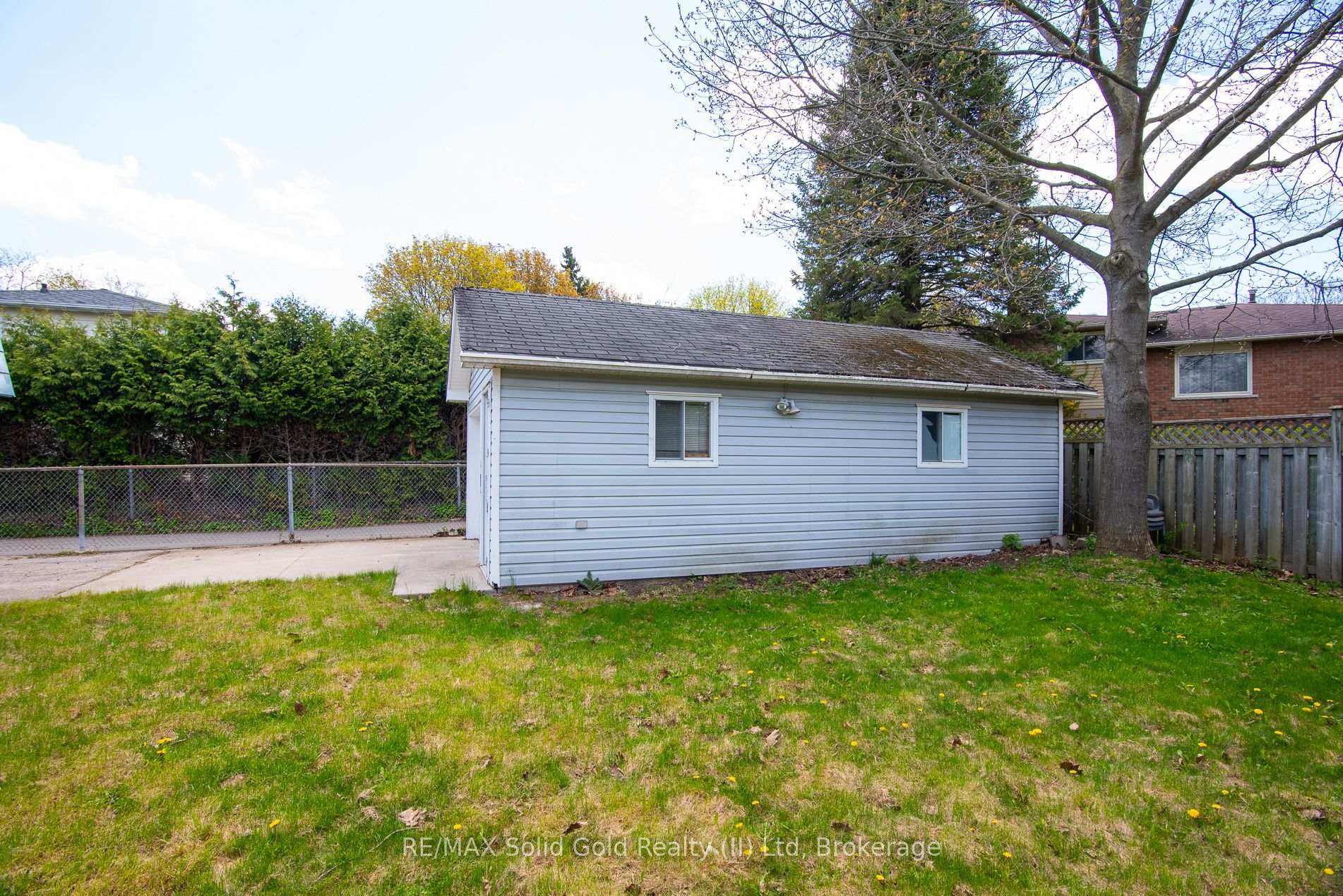 Photo 29 of 87 Christopher Drive, Waterloo, Lincoln Heights — HOMEH